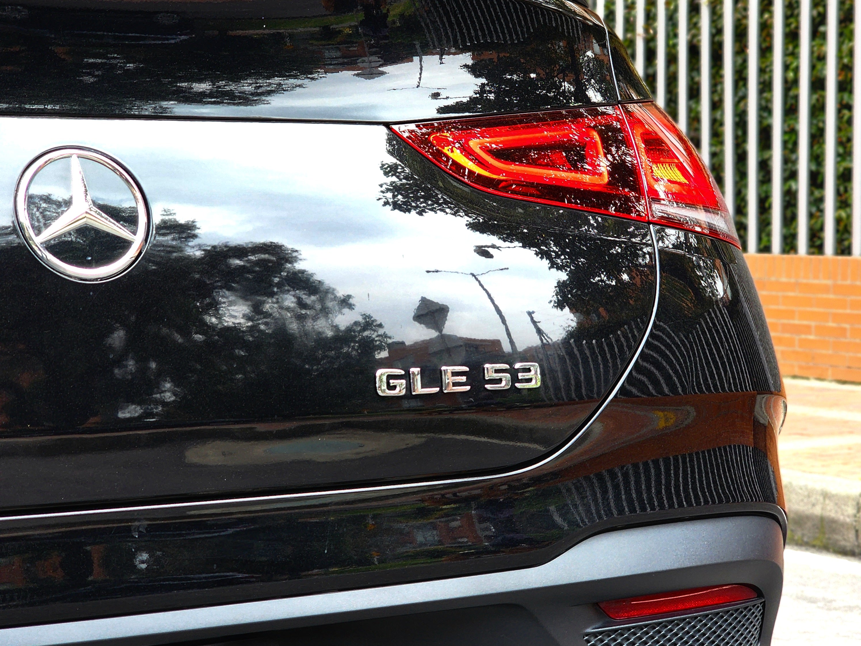 Mercedes Benz AMG GLE 53 2023