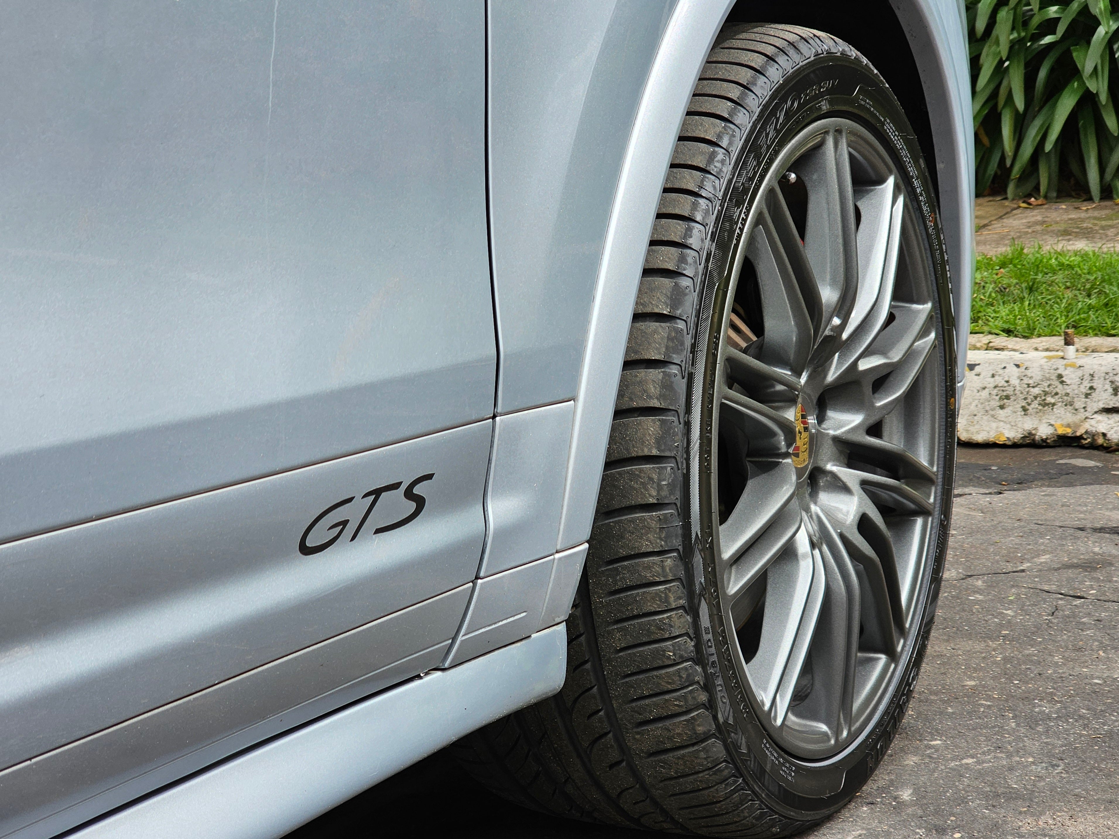 Porsche Cayenne GTS 2016