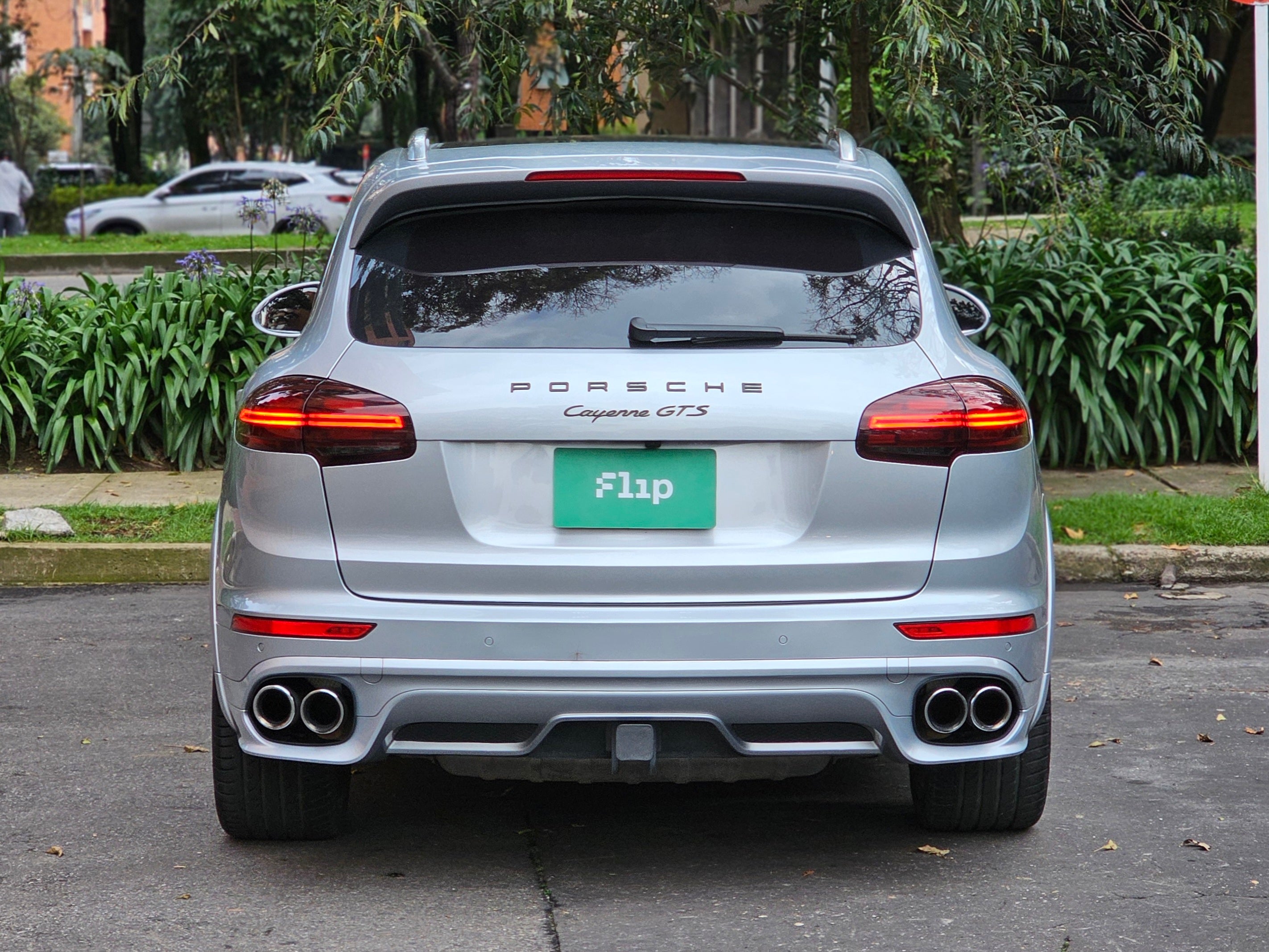 Porsche Cayenne GTS 2016