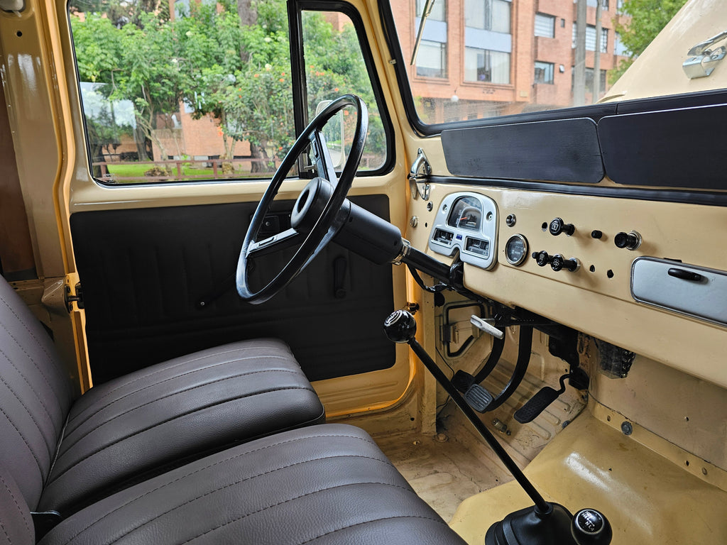 Toyota Fj40 4.2 1961