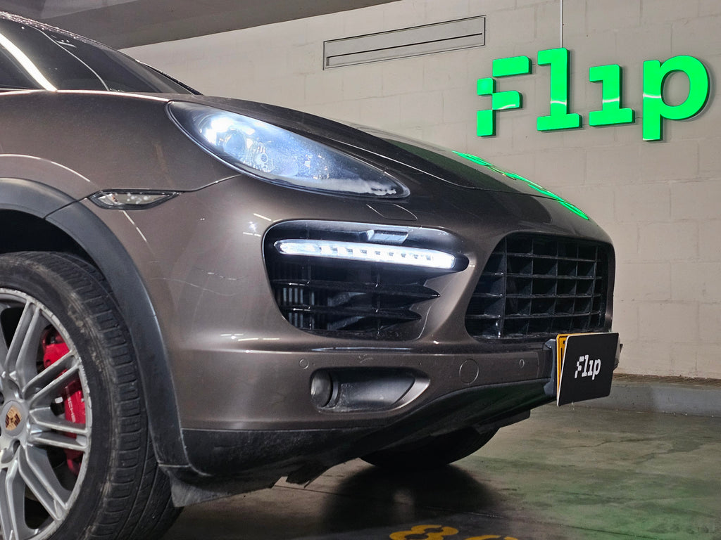 Porsche Cayenne Turbo S 2014