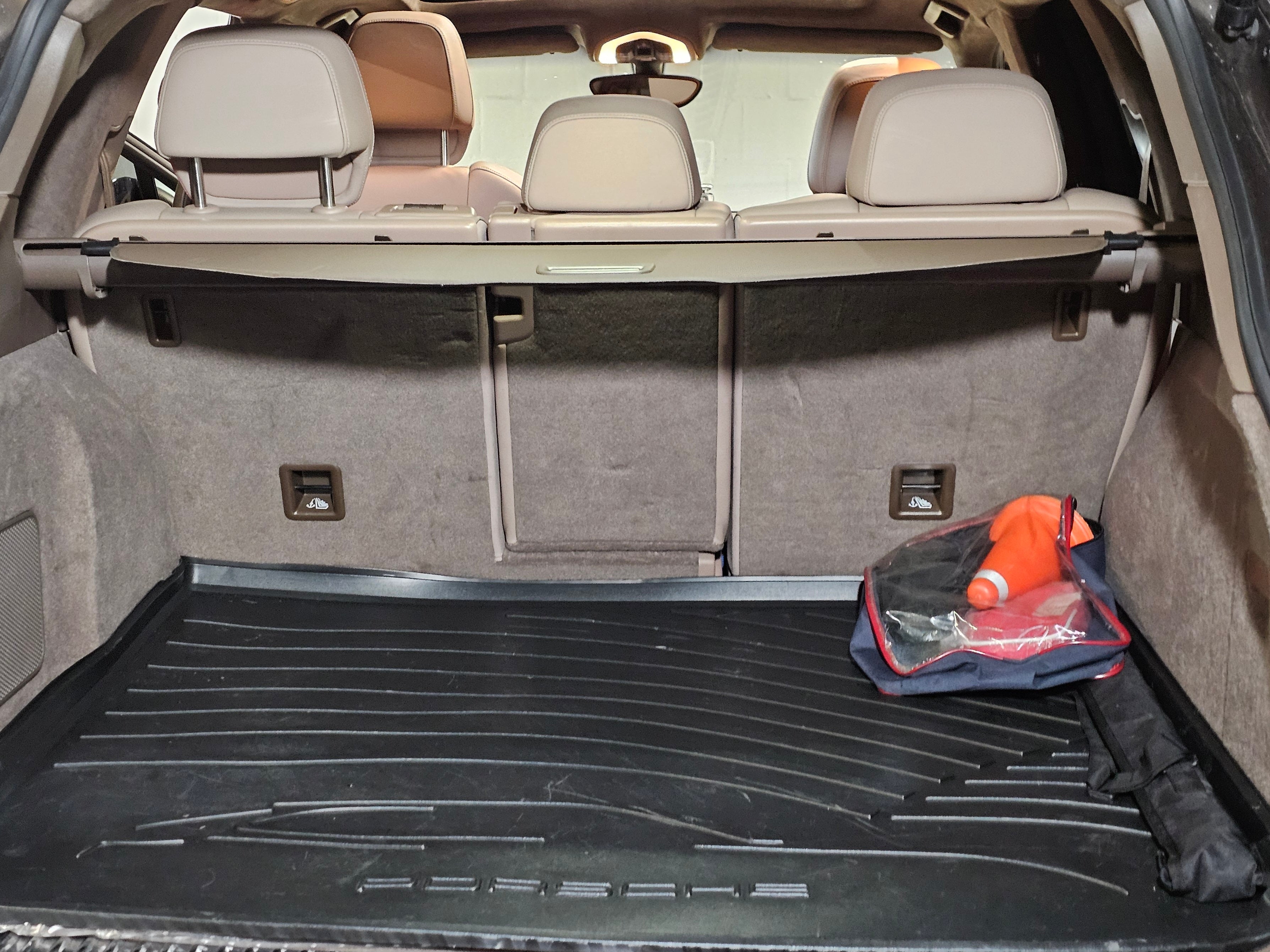 Porsche Cayenne Turbo S 2014