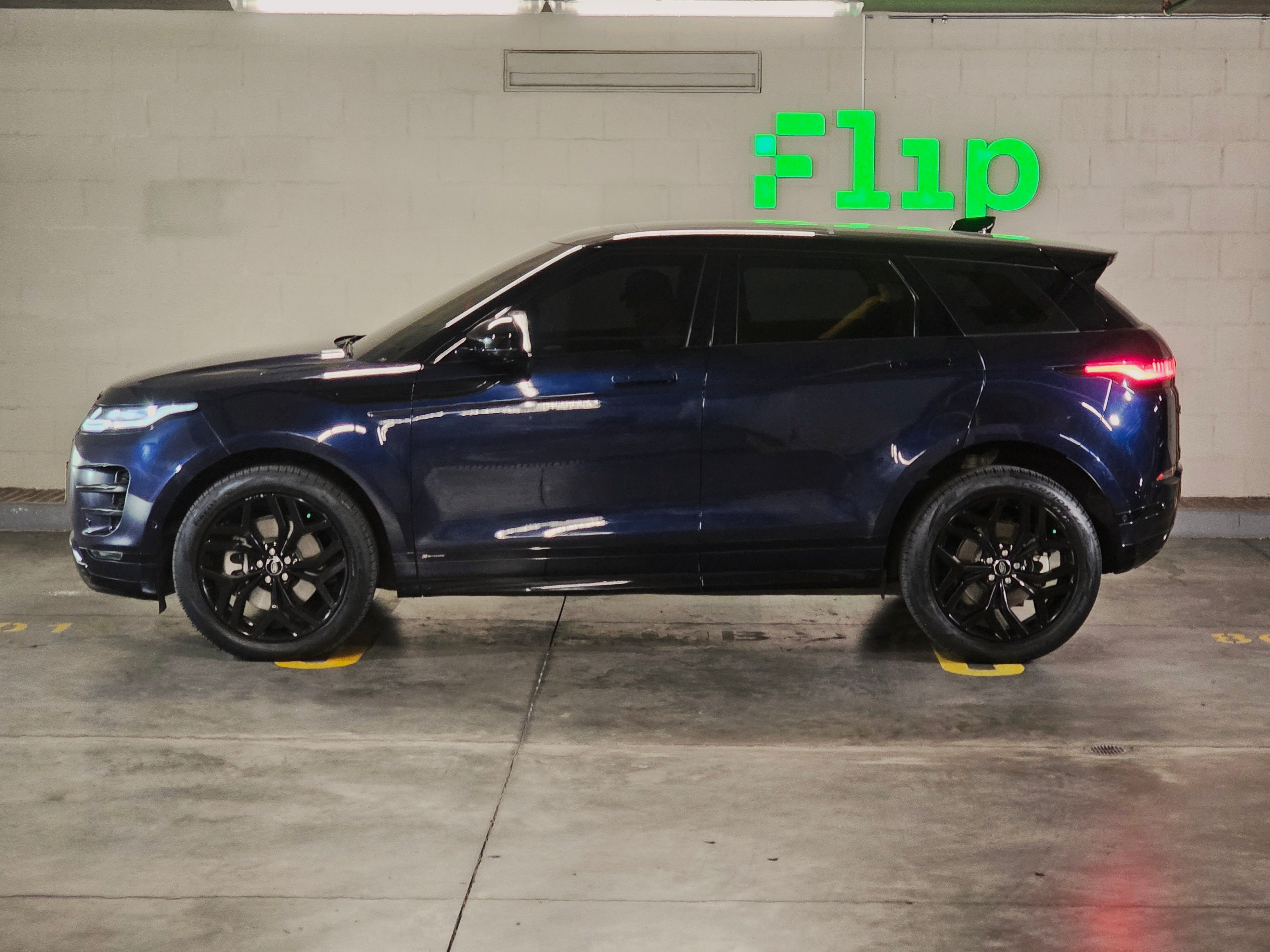 Range Rover Evoque 2021 P300 Híbrido 2.0 Hse 2021