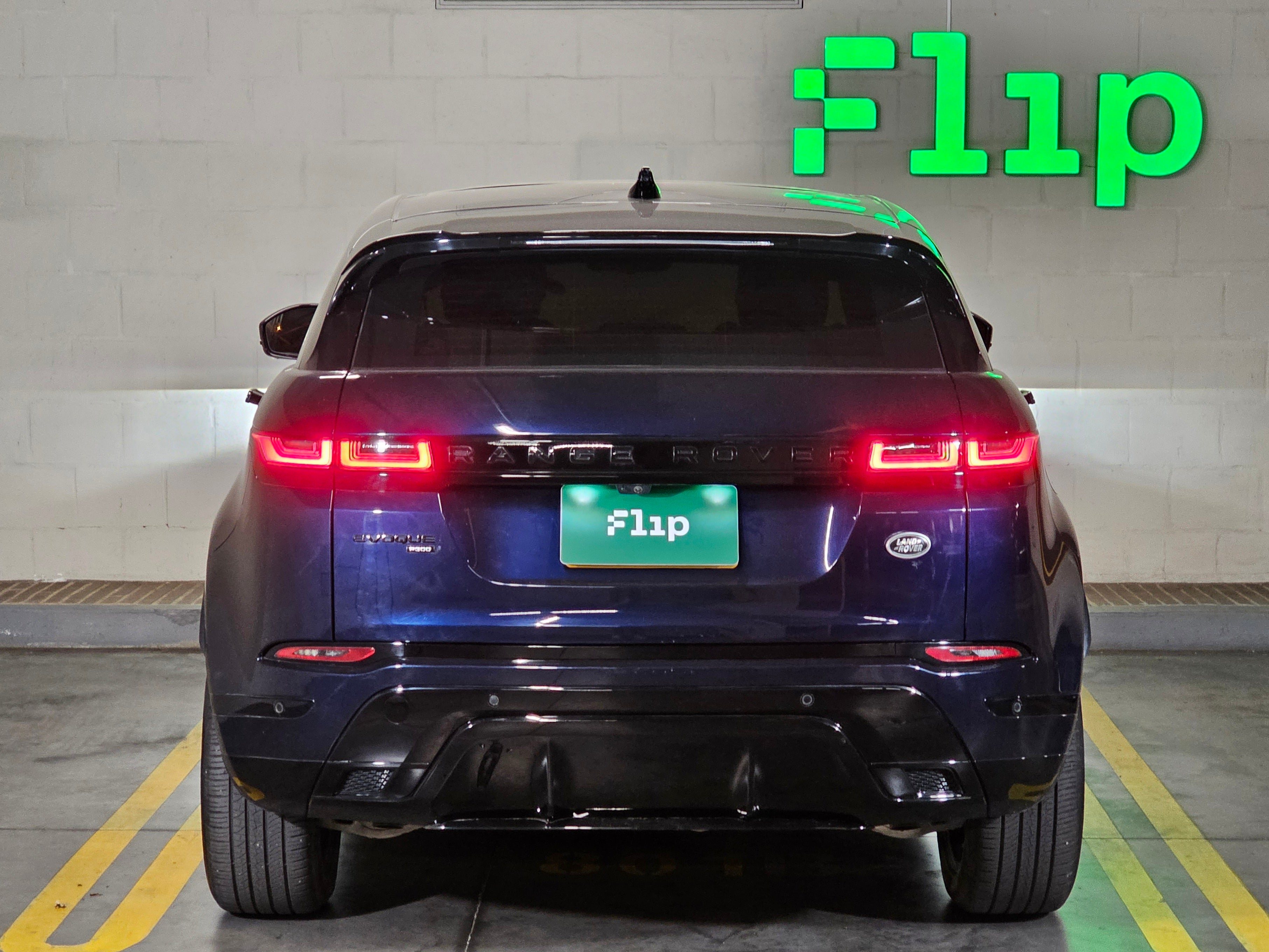 Range Rover Evoque 2021 P300 Híbrido 2.0 Hse 2021