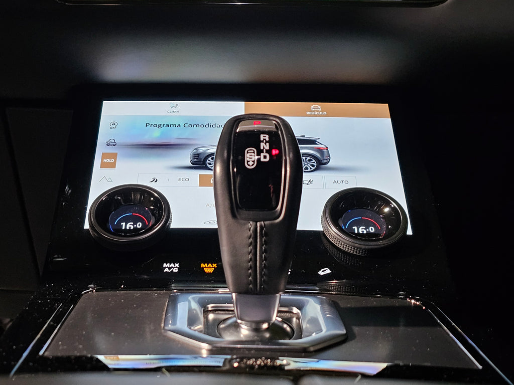 Range Rover Evoque 2021 P300 Híbrido 2.0 Hse 2021