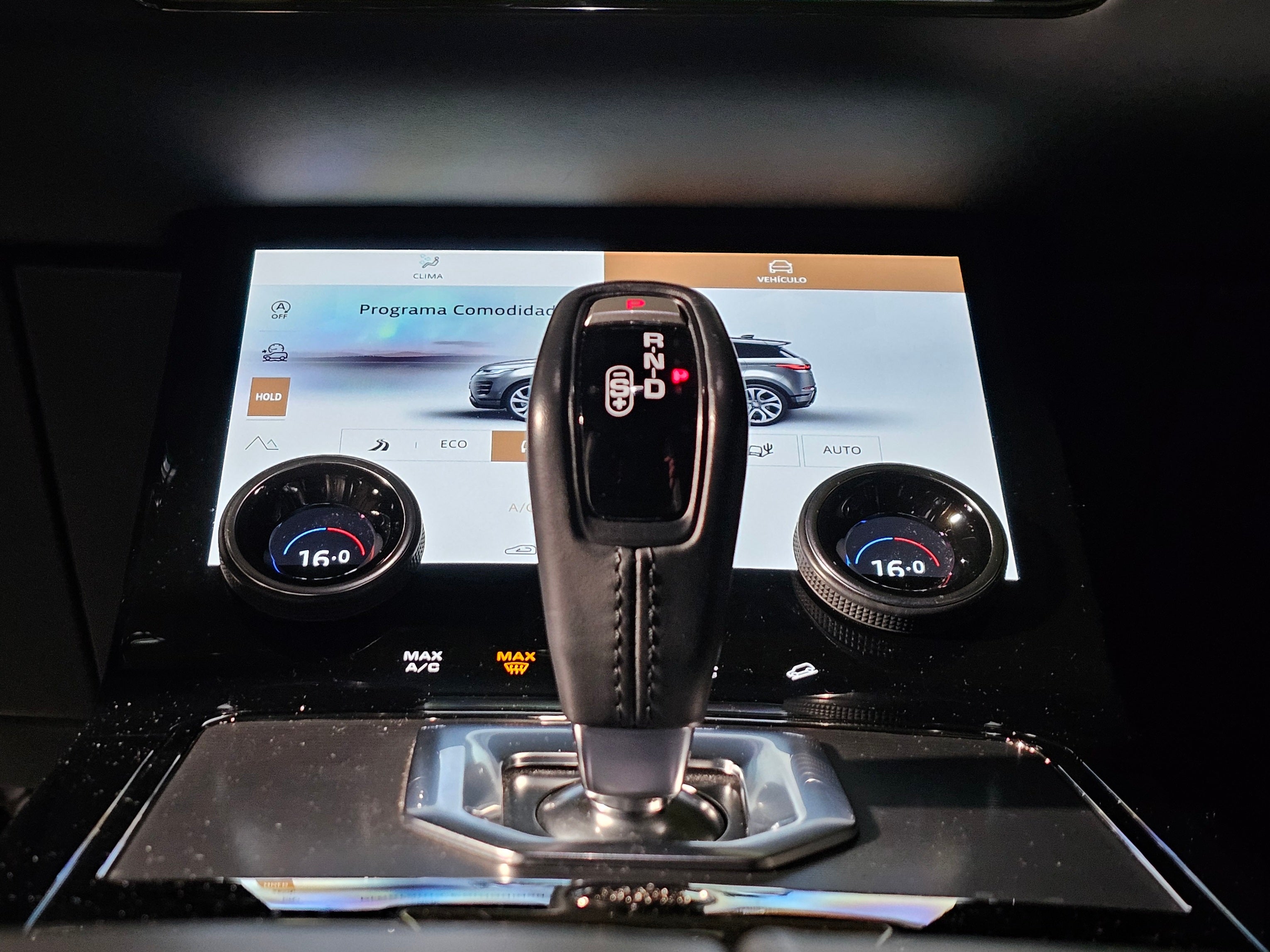 Range Rover Evoque 2021 P300 Híbrido 2.0 Hse 2021