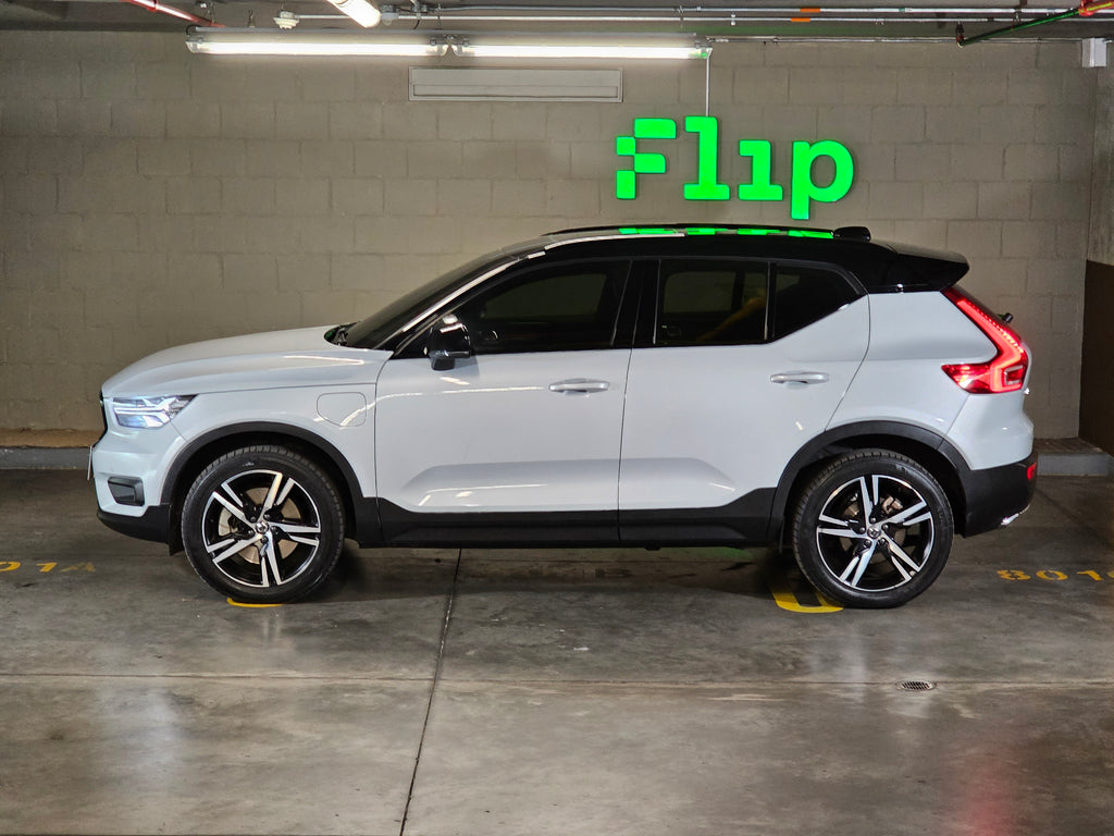 Volvo XC40 2.0 Hibrid 2020