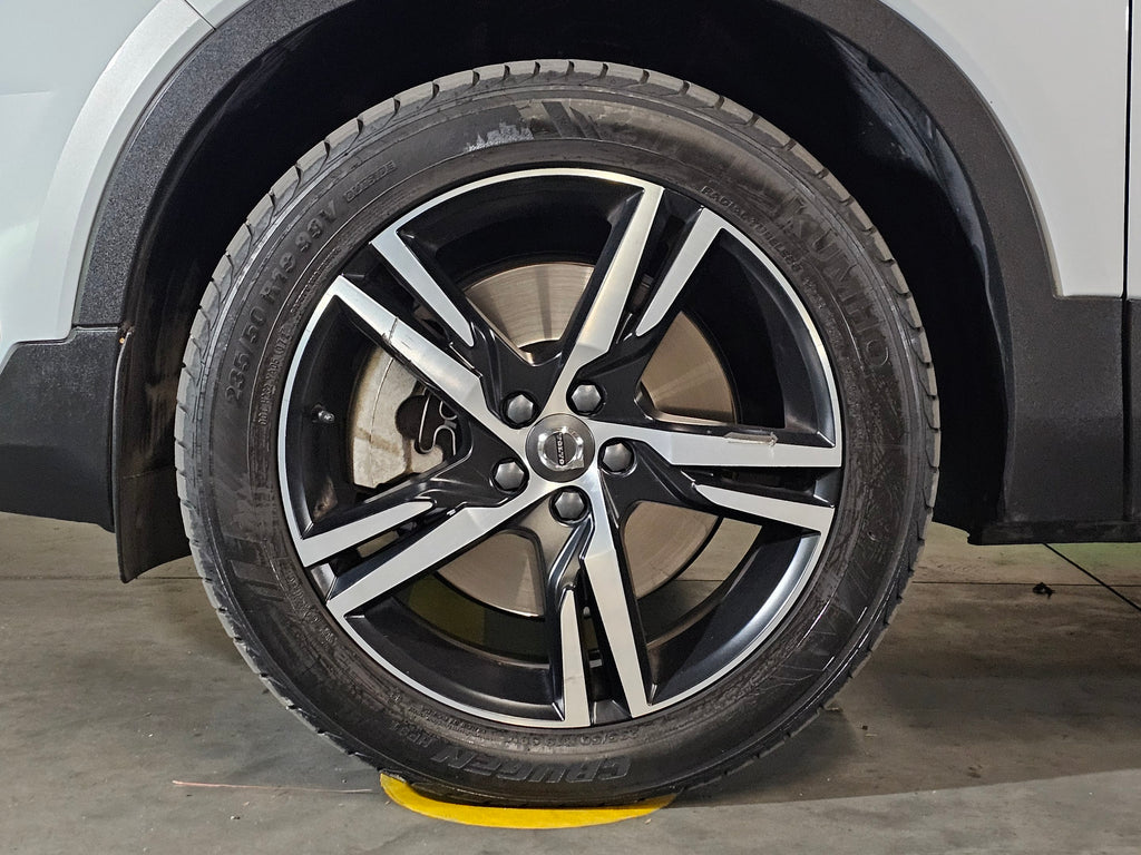 Volvo XC40 2.0 Hibrid 2020