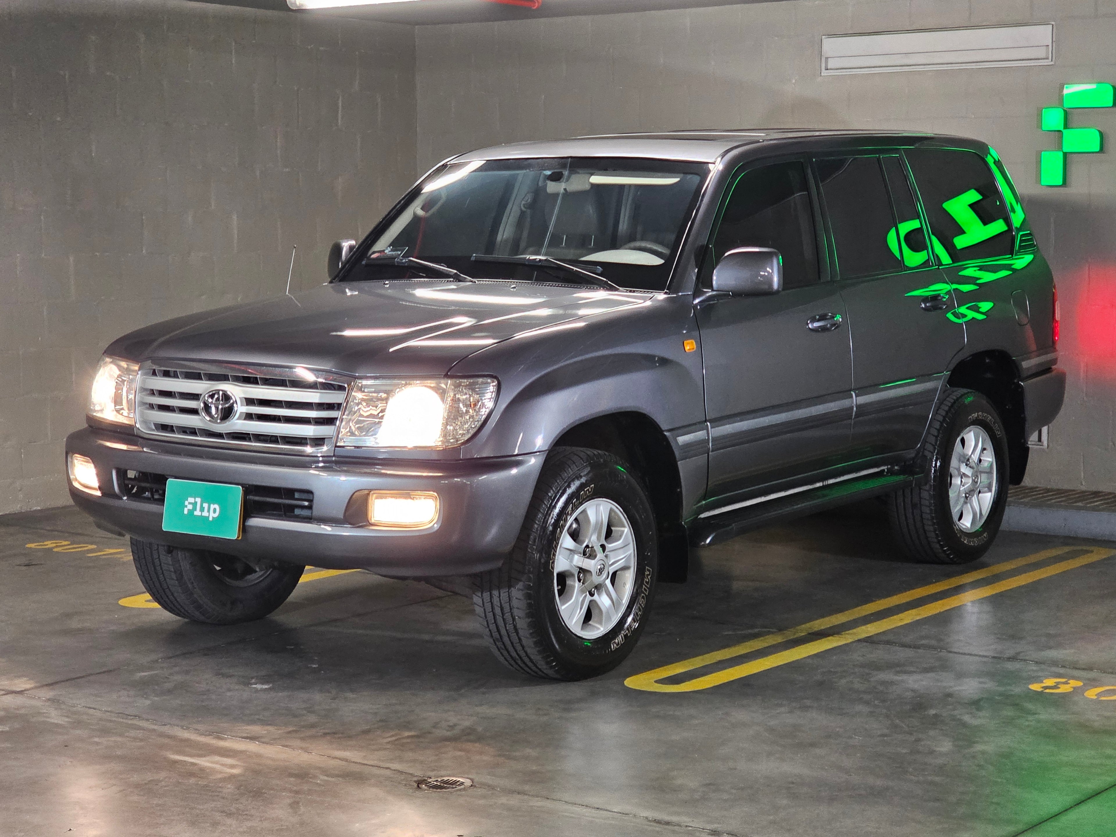 Toyota Land Cruiser 4.7 Uzj100 Elite LC100 Sahara 2008