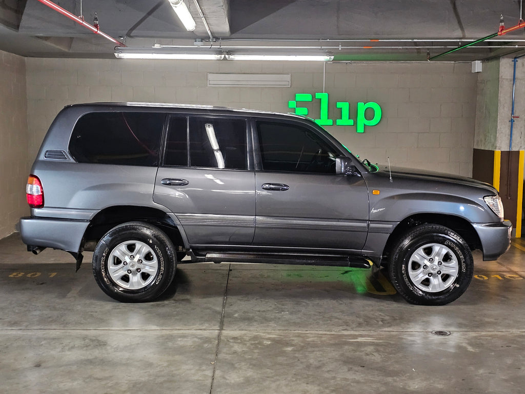 Toyota Land Cruiser 4.7 Uzj100 Elite LC100 Sahara 2008