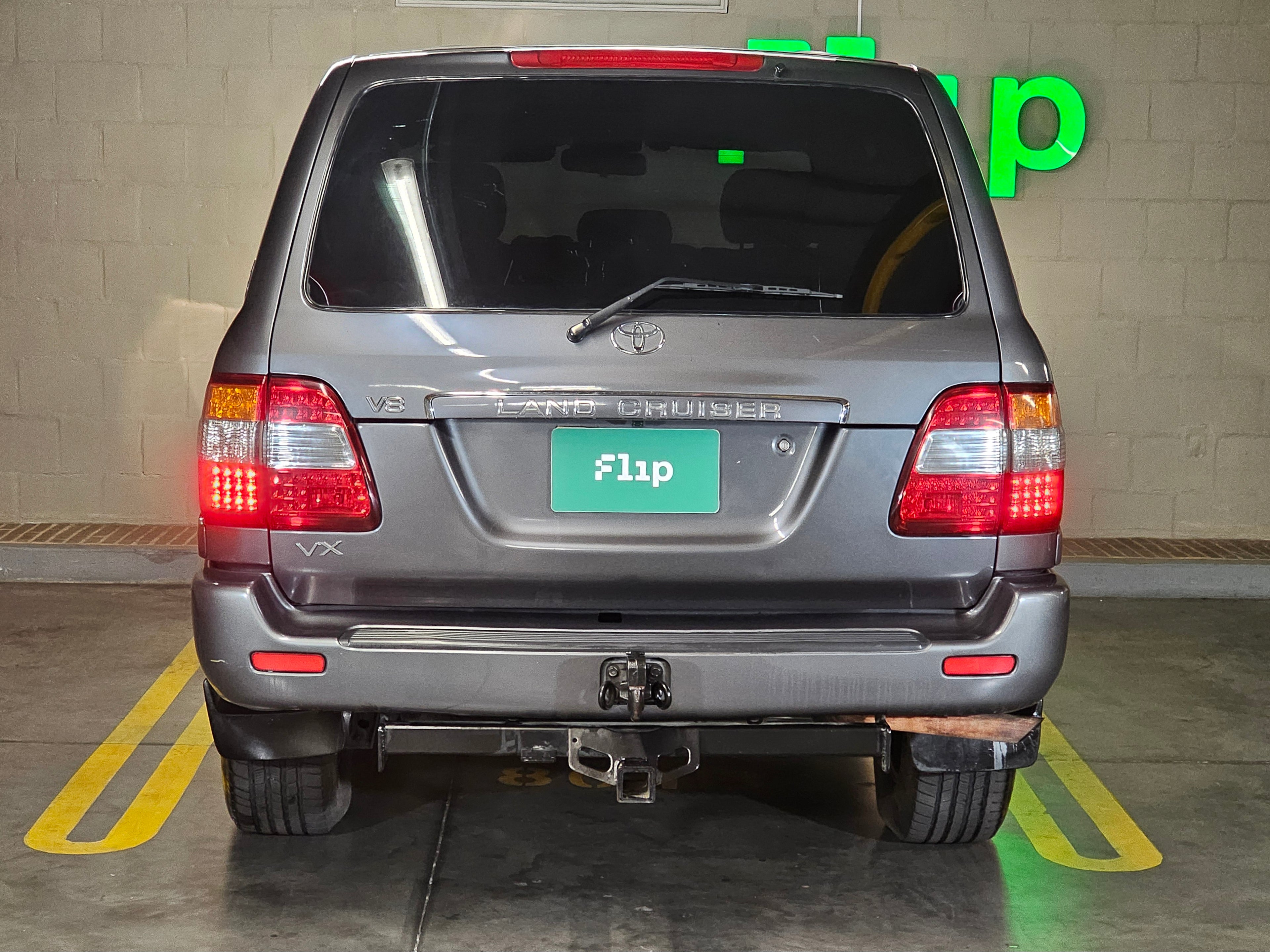 Toyota Land Cruiser 4.7 Uzj100 Elite LC100 Sahara 2008