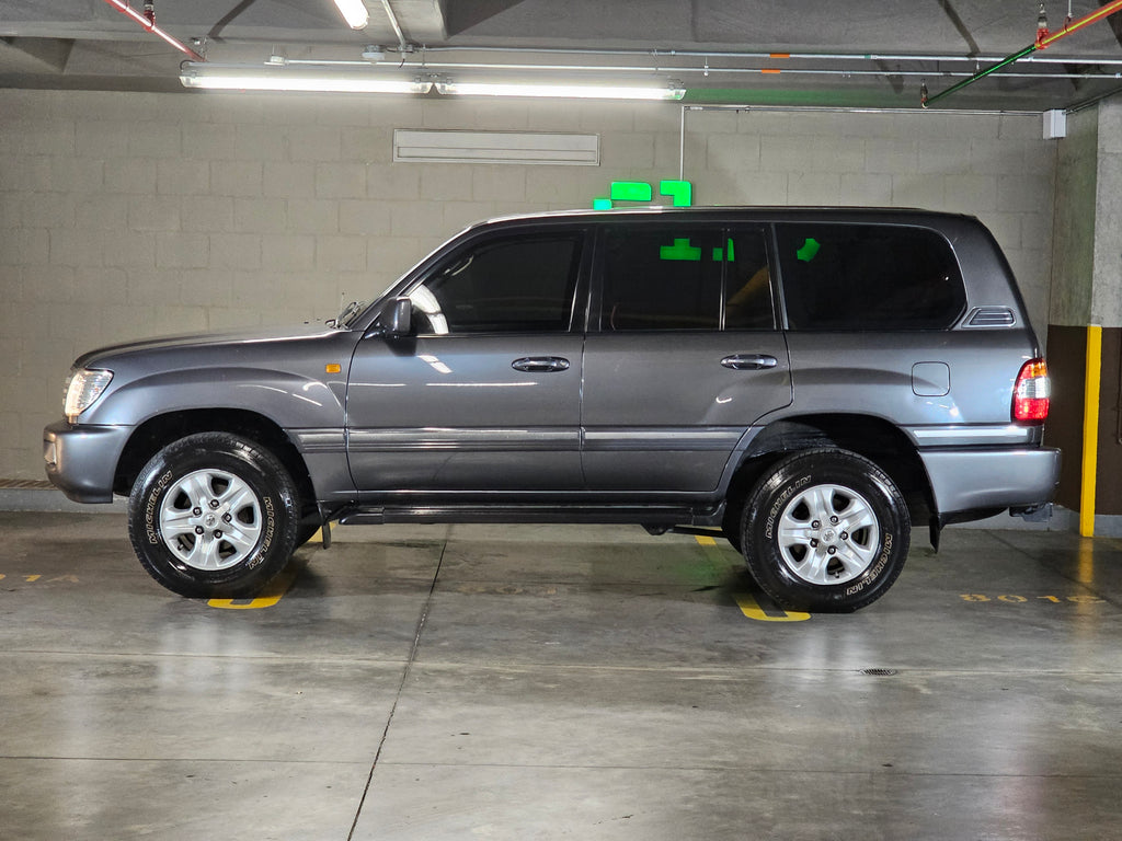Toyota Land Cruiser 4.7 Uzj100 Elite LC100 Sahara 2008