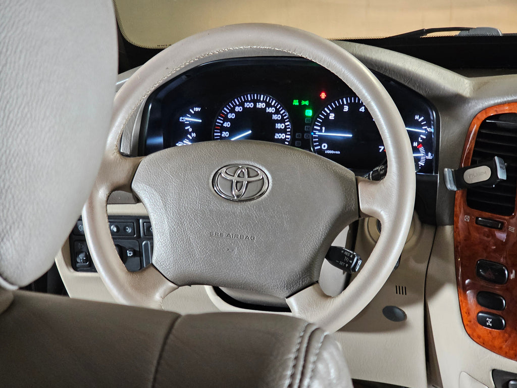 Toyota Land Cruiser 4.7 Uzj100 Elite LC100 Sahara 2008