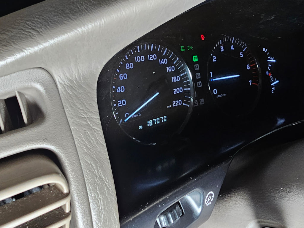 Toyota Land Cruiser 4.7 Uzj100 Elite LC100 Sahara 2008