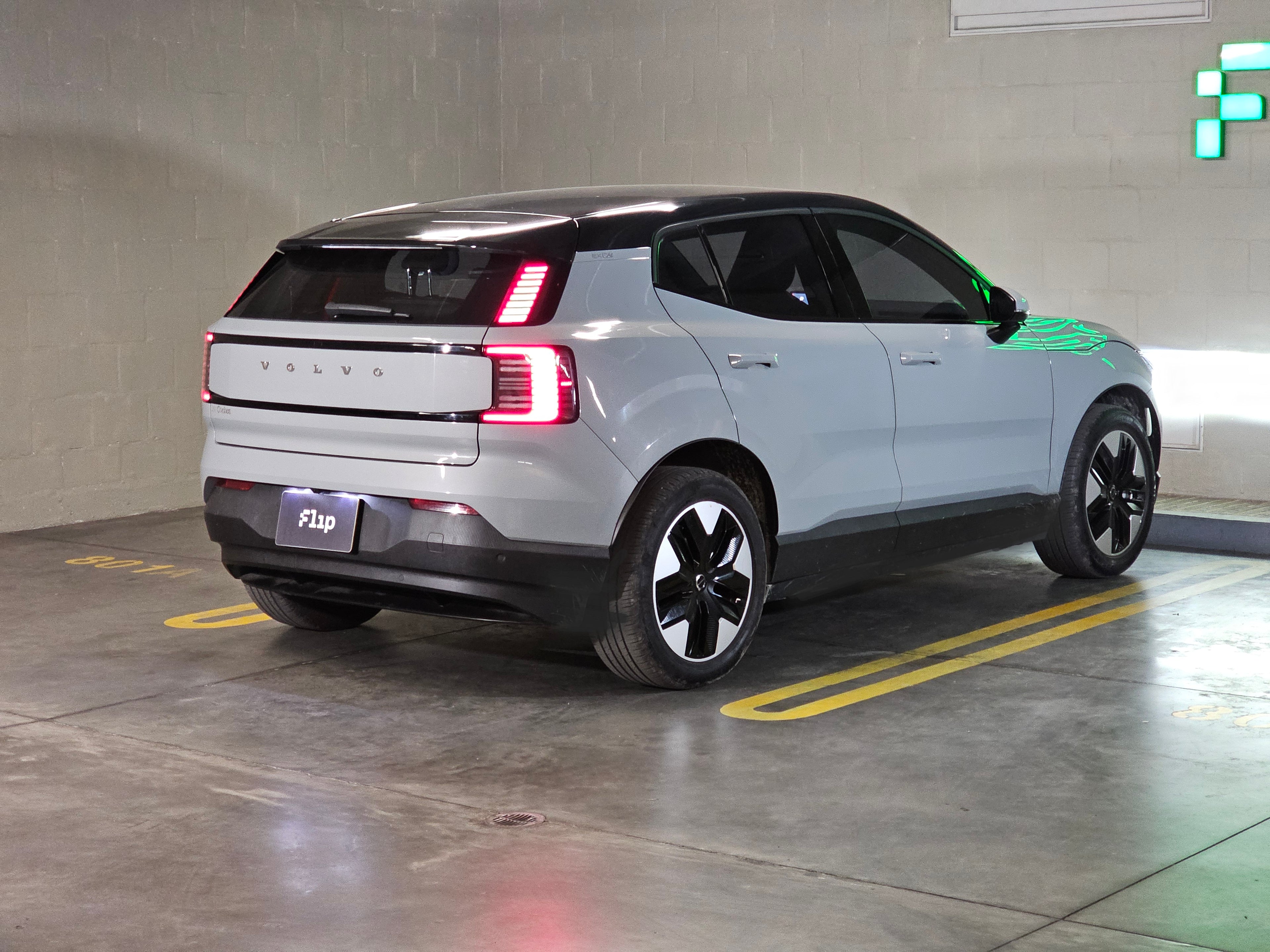 Volvo EX30 Core Extended Range