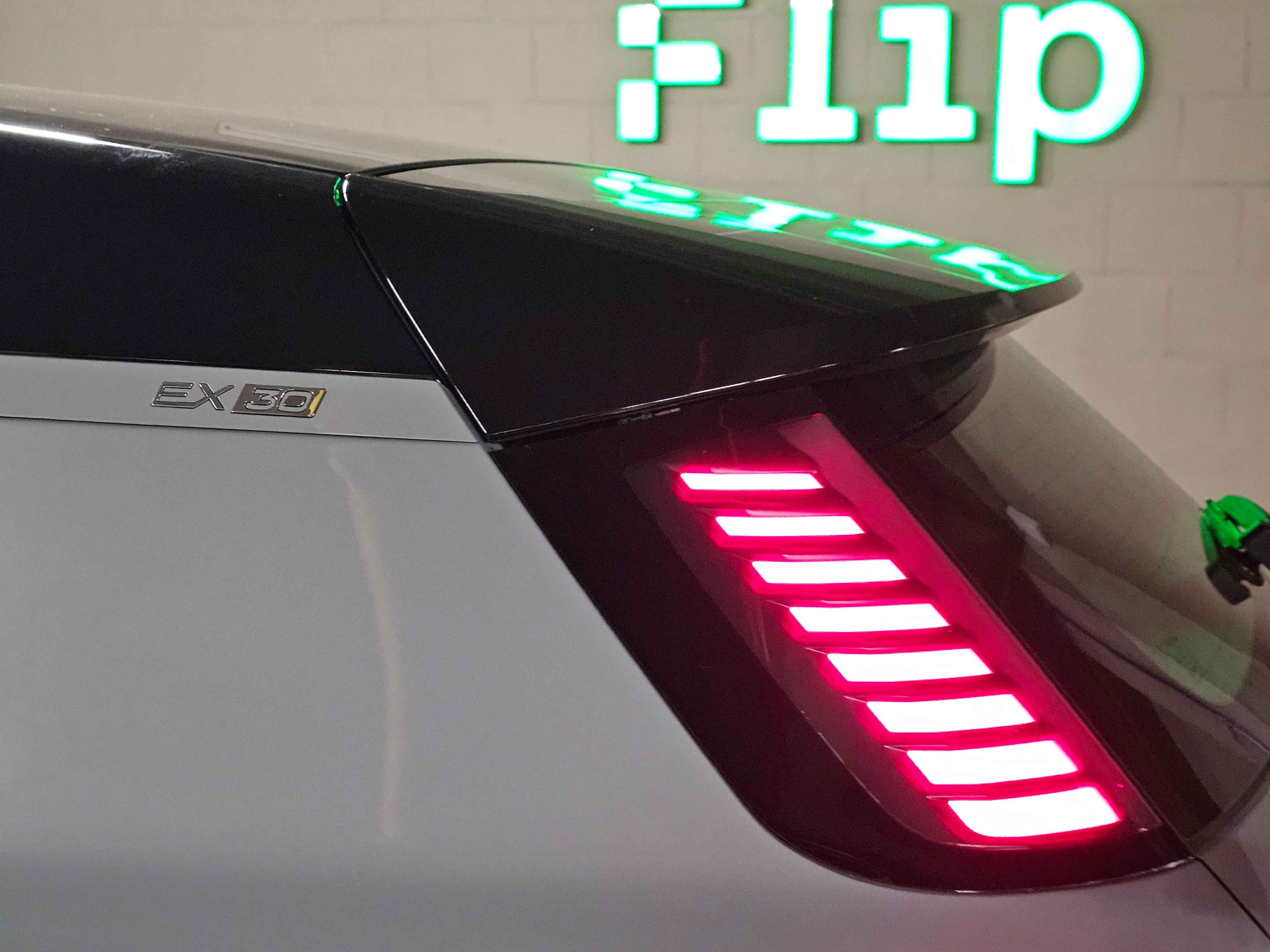 Volvo EX30 Core Extended Range