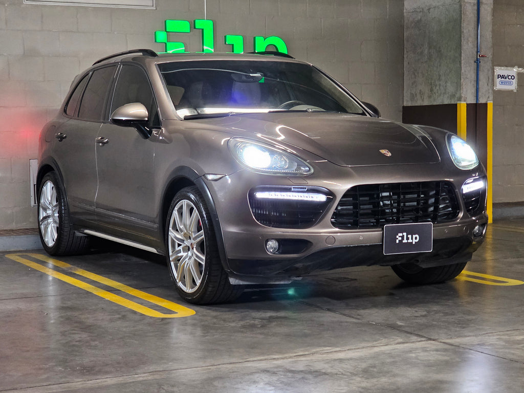 Porsche Cayenne 4.8 Turbo S 2014