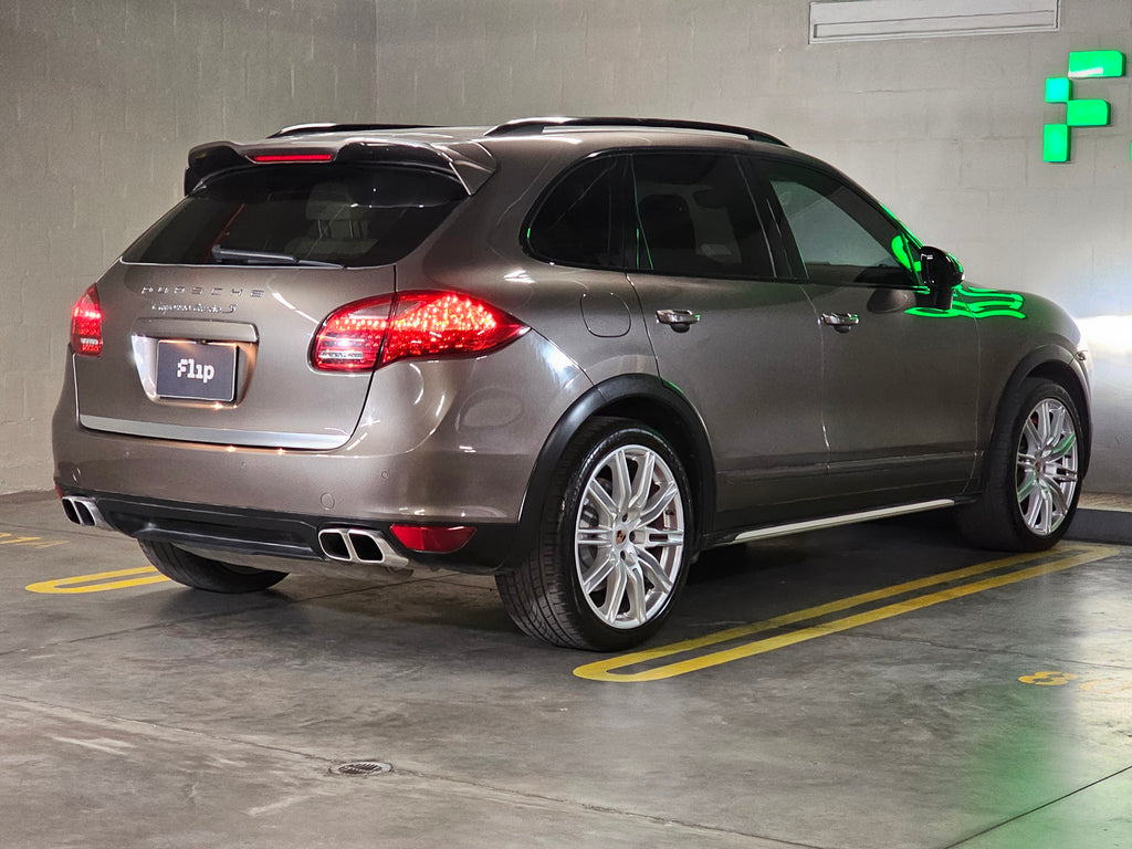 Porsche Cayenne 4.8 Turbo S 2014