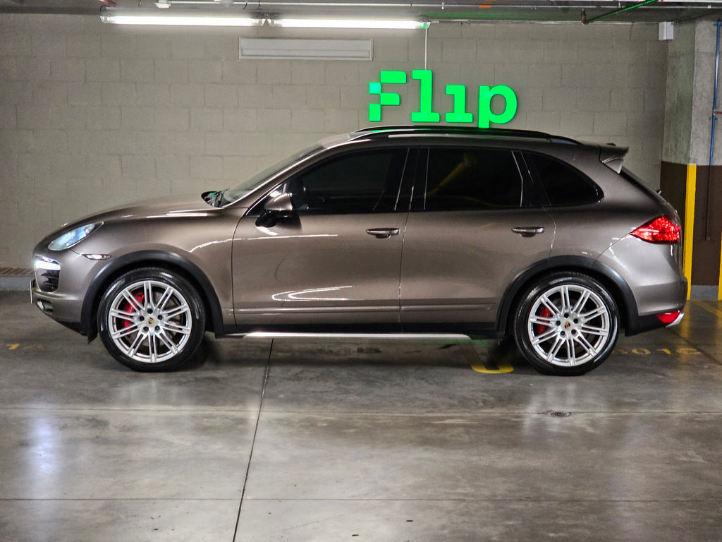 Porsche Cayenne 4.8 Turbo S 2014