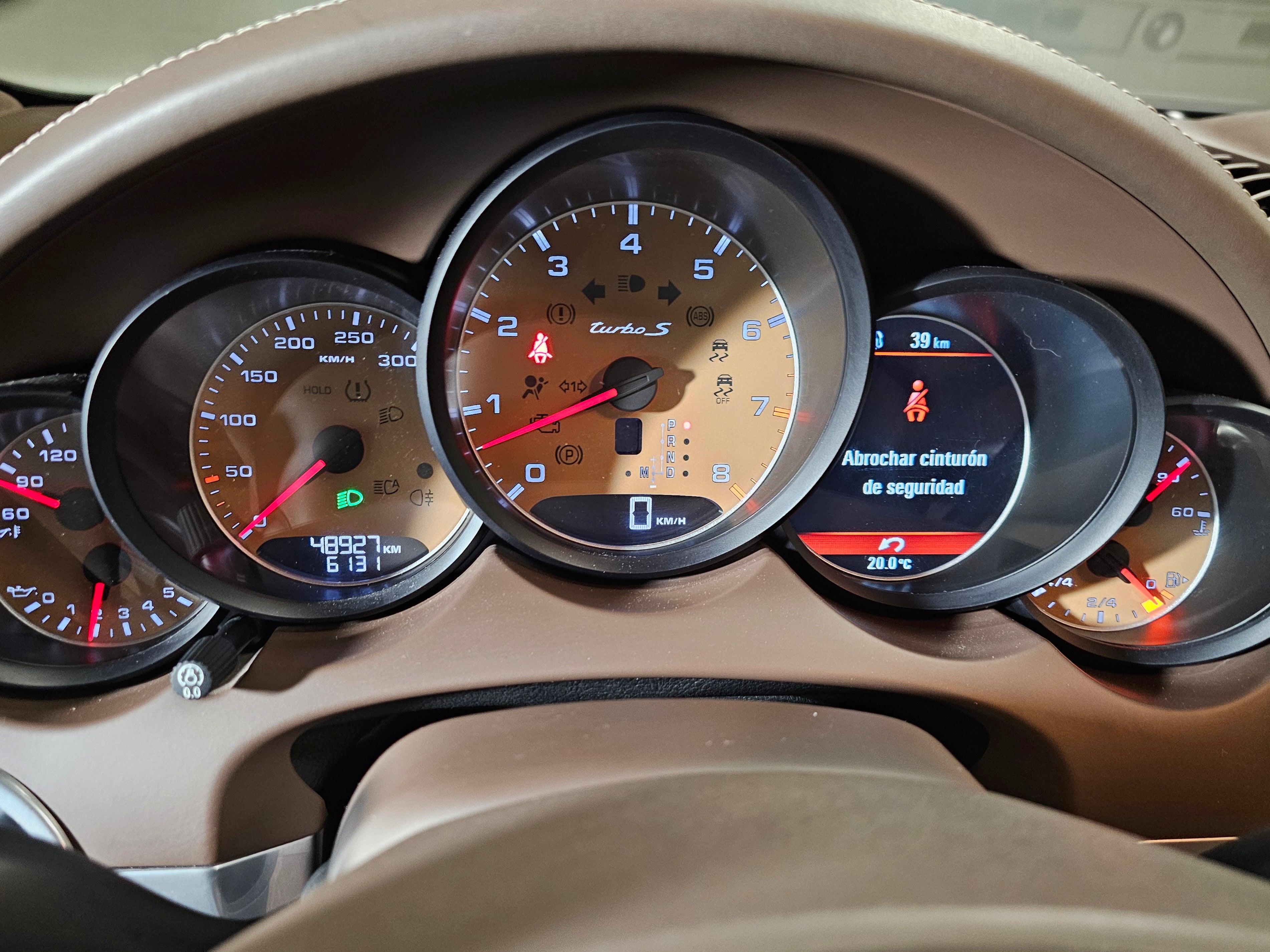 Porsche Cayenne 4.8 Turbo S 2014