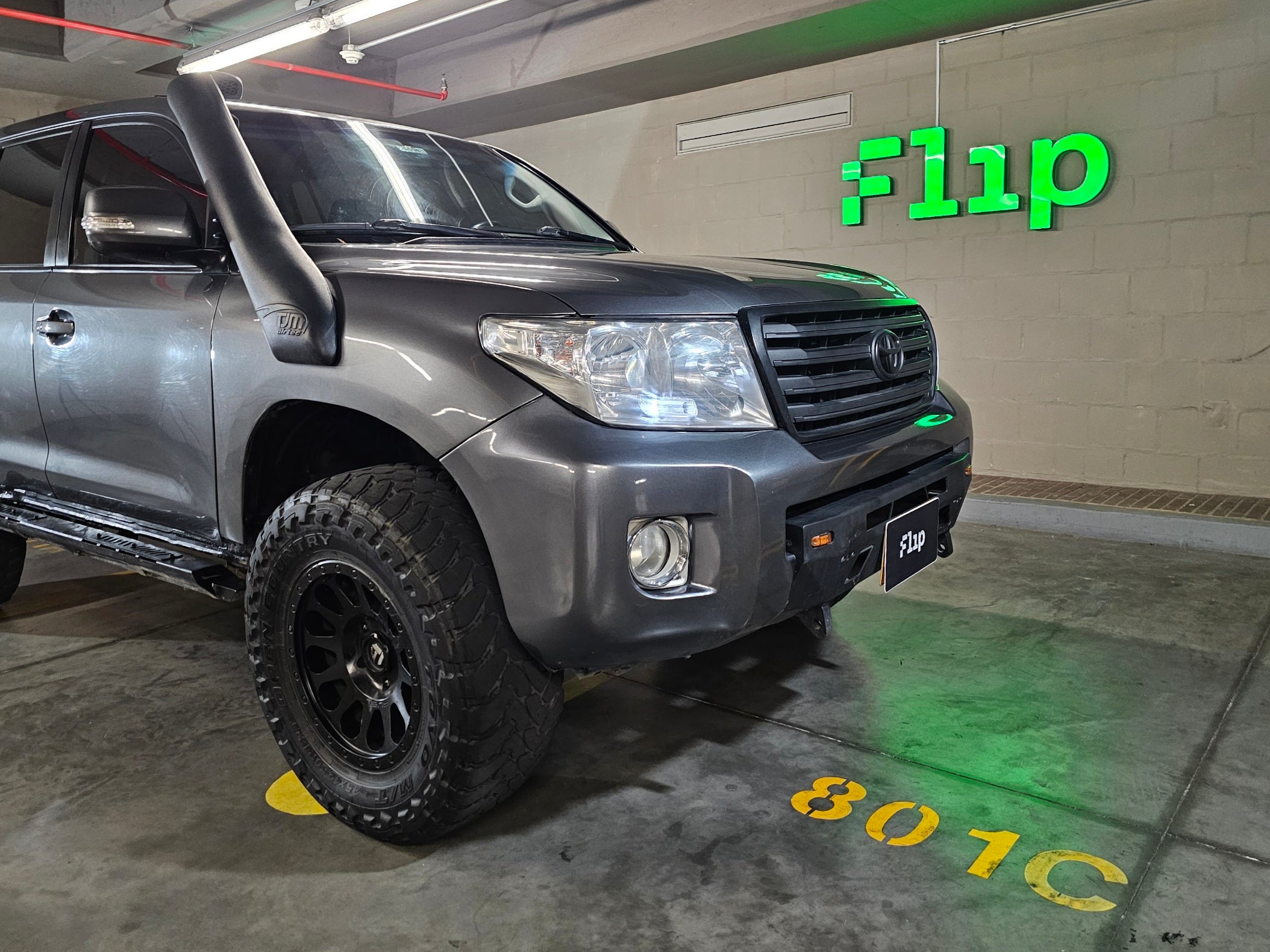 Toyota Land Cruiser 200 4.5 Diesel V8 2014
