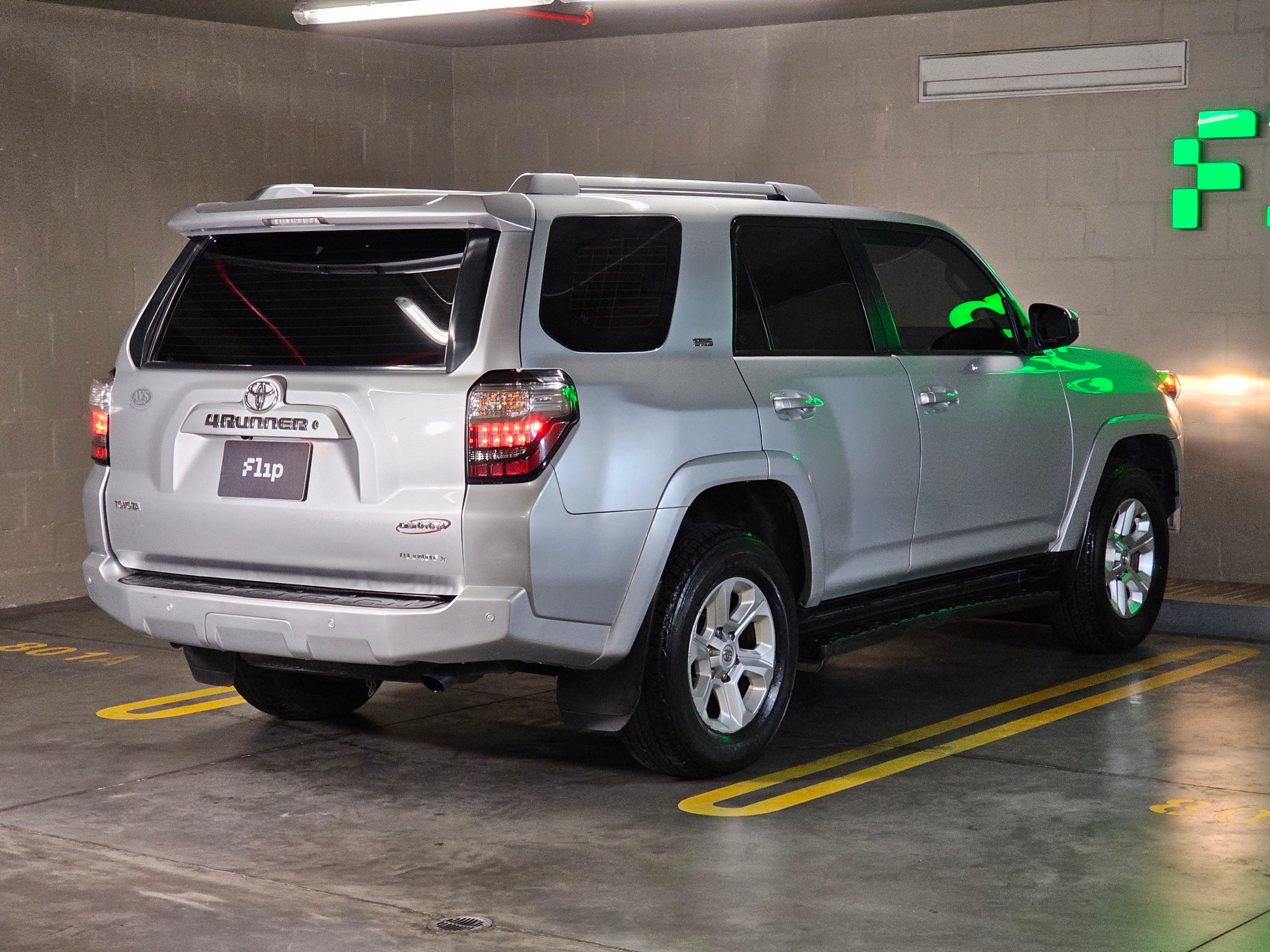 TOYOTA 4RUNNER SR5 2018