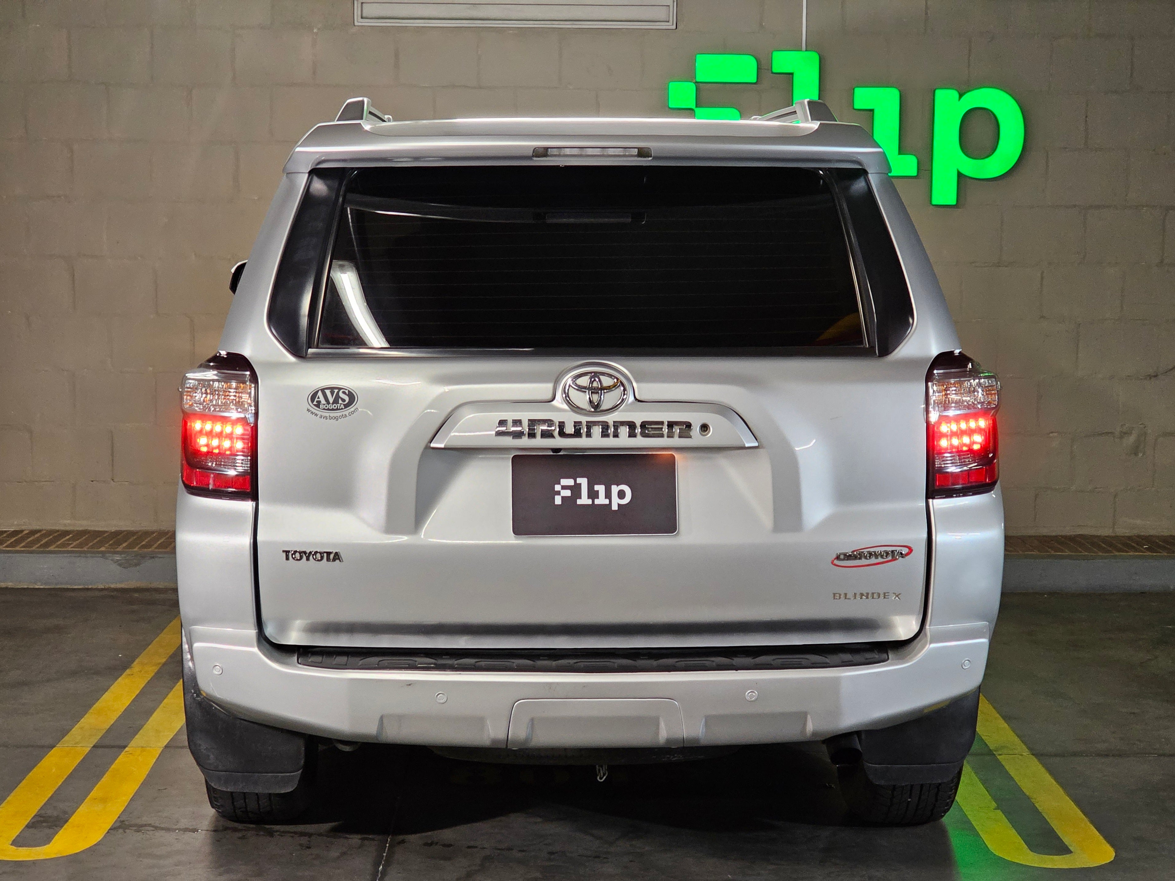 TOYOTA 4RUNNER SR5 2018