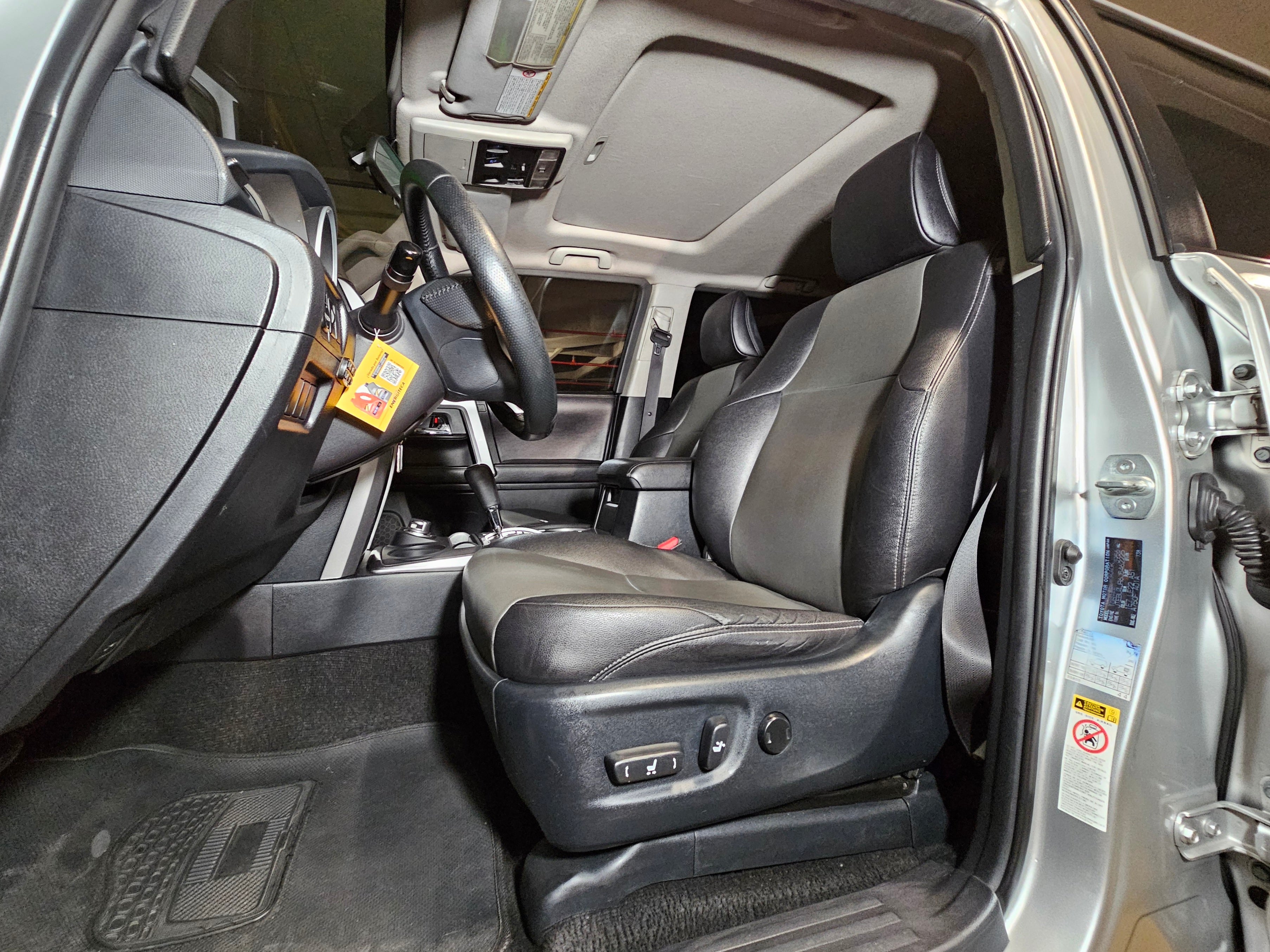 TOYOTA 4RUNNER SR5 2018