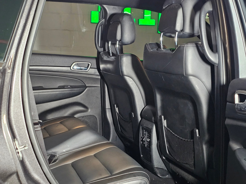 Jeep GRAND Cherokee Laredo 2019