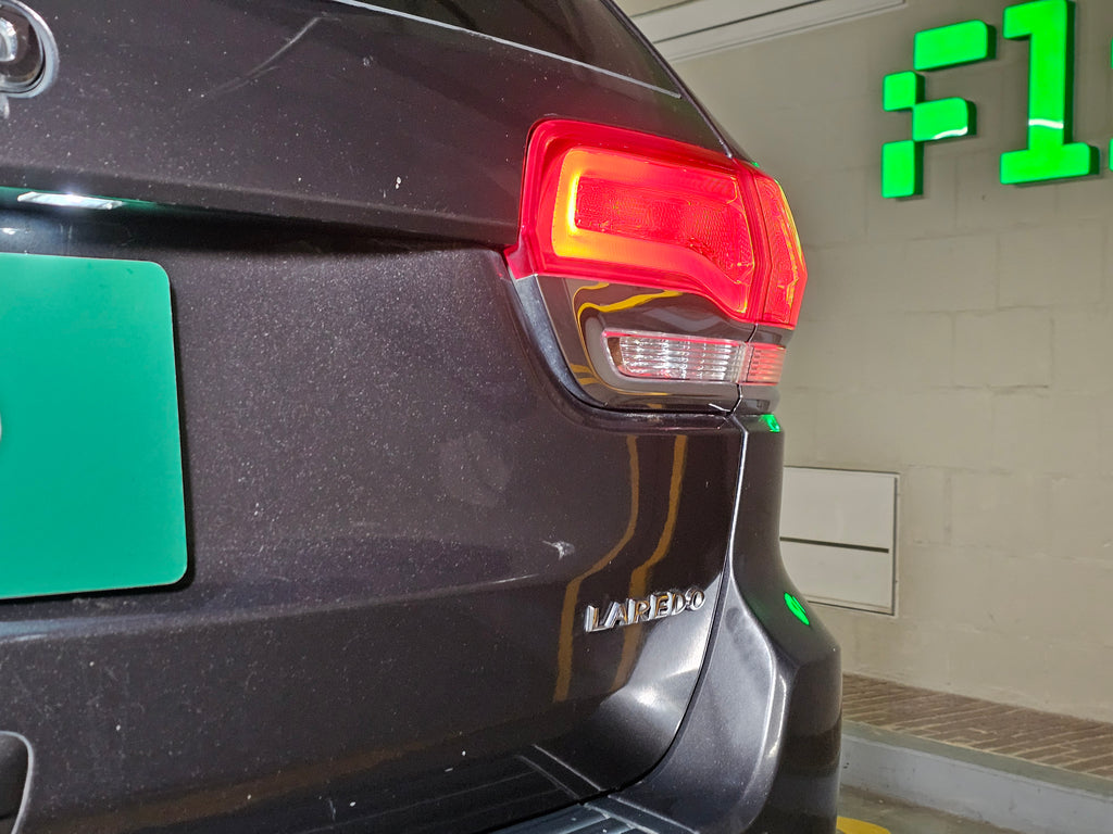Jeep GRAND Cherokee Laredo 2019