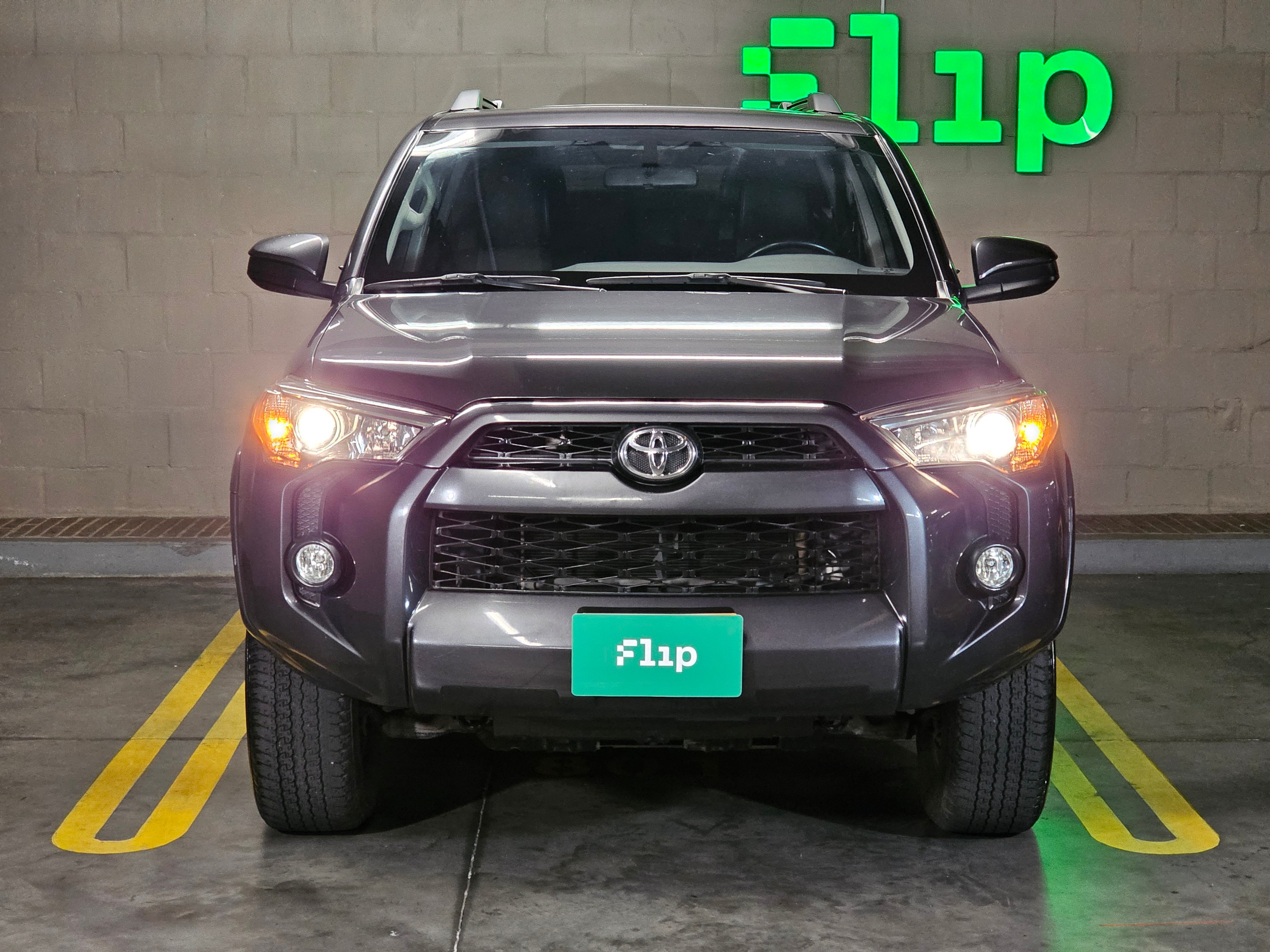 TOYOTA 4RUNNER SR5 2018