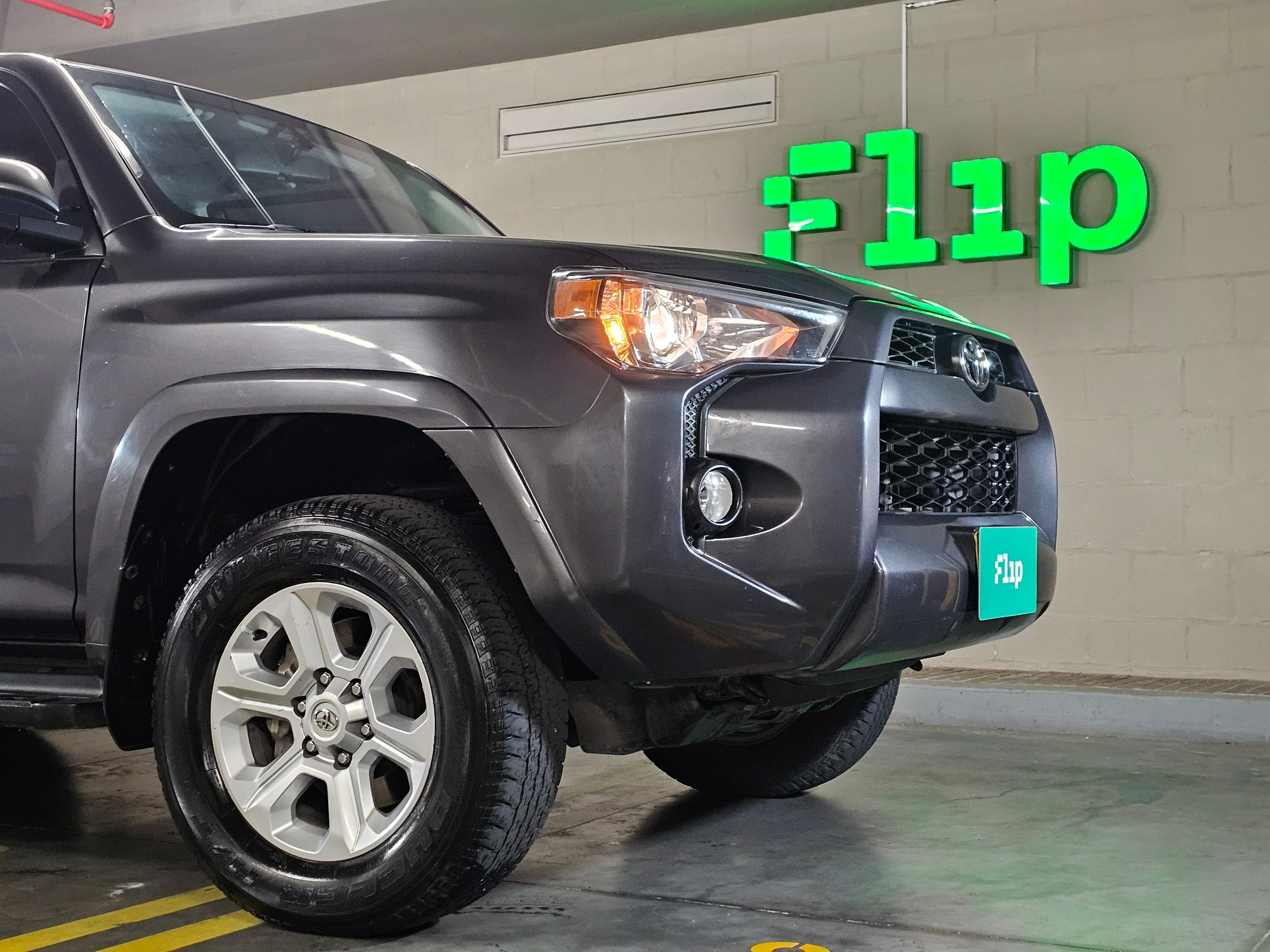 TOYOTA 4RUNNER SR5 2018