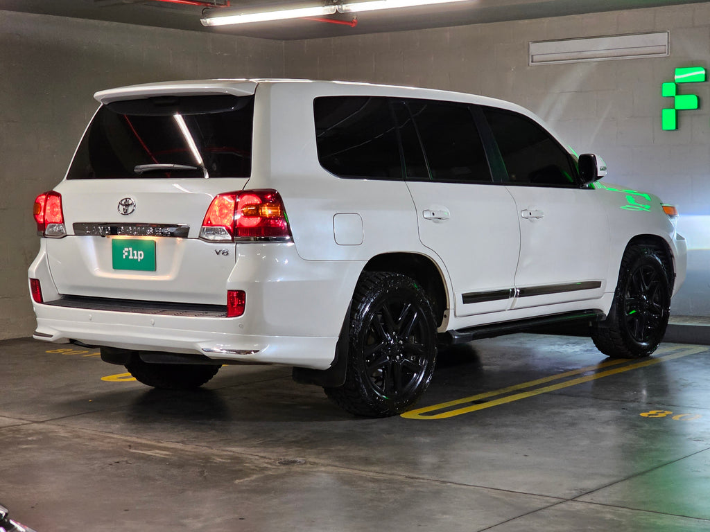Toyota Land Cruiser 4.5 Imperial Lc200 2013