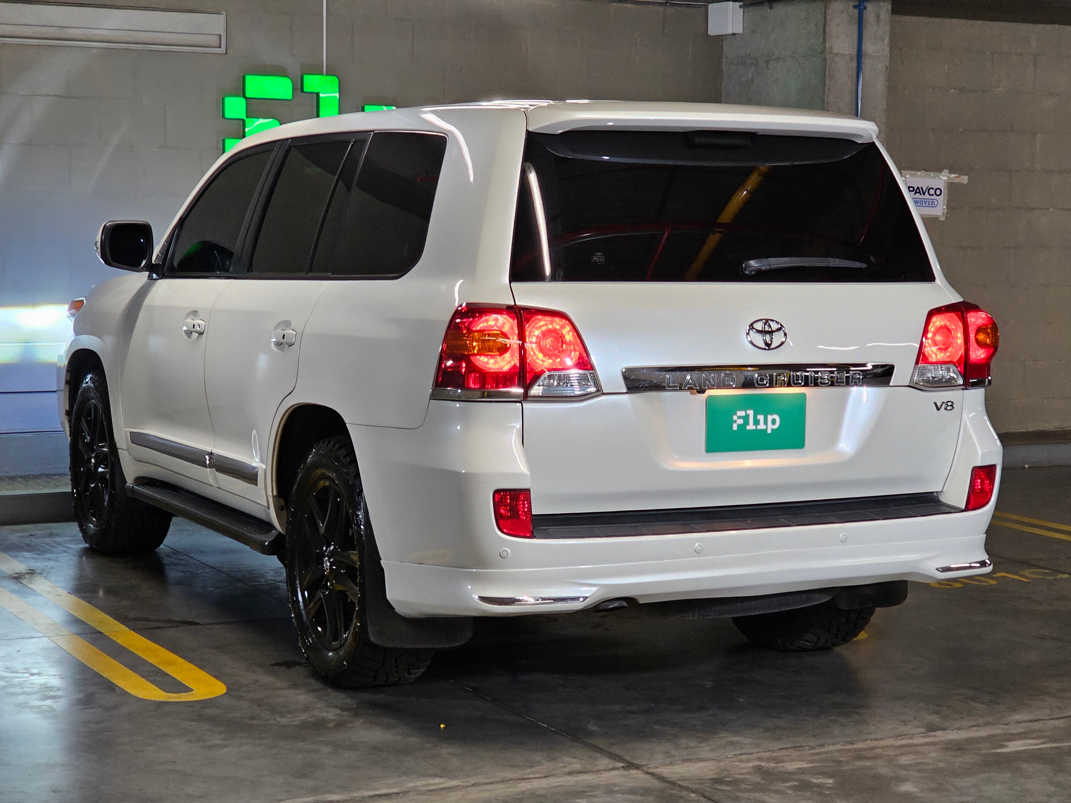 Toyota Land Cruiser 4.5 Imperial Lc200 2013