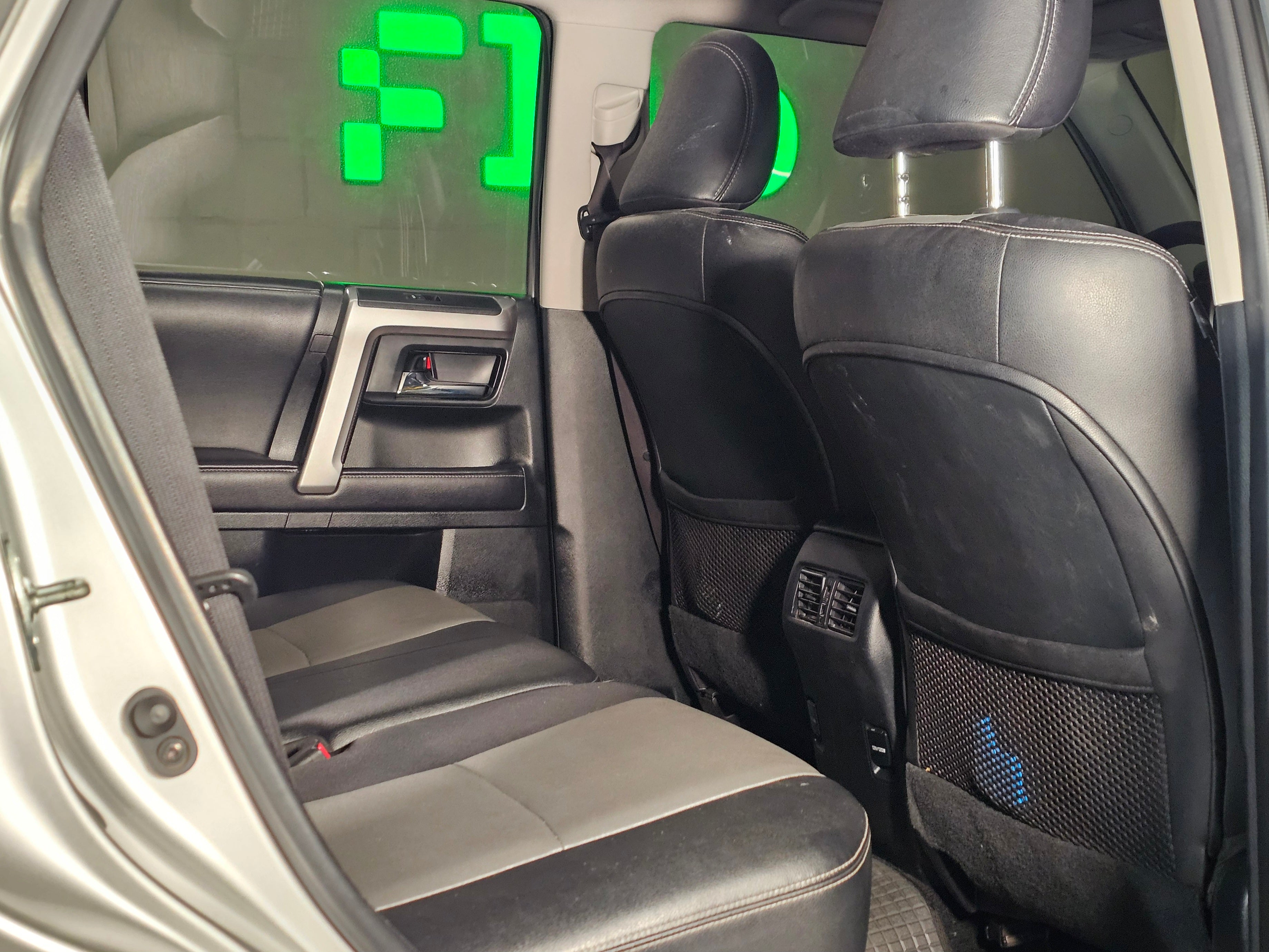 TOYOTA 4RUNNER SR5 2018