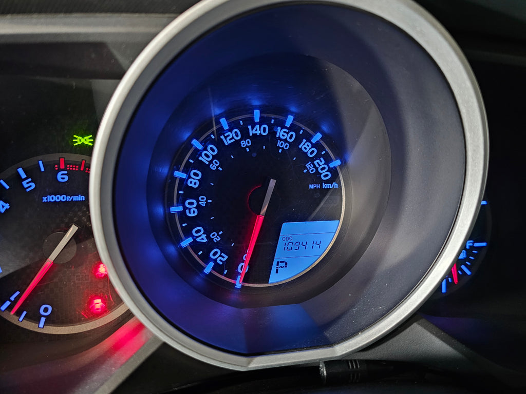 TOYOTA 4RUNNER SR5 2018