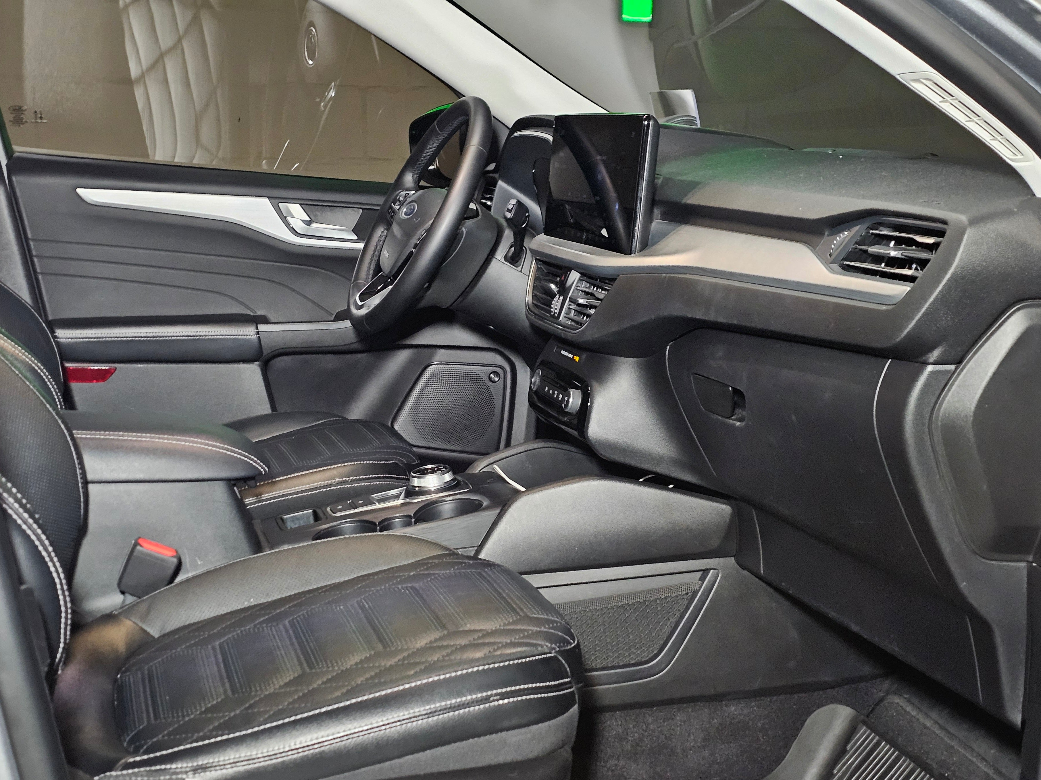 Ford Escape 2.5 Platinum Hibrida 2023