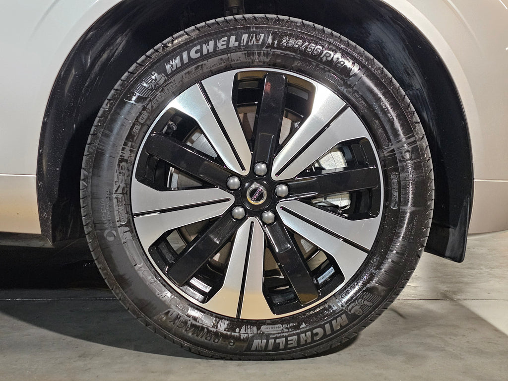 Volvo Xc60 2.0 T8 Plus Awd Recharge 2024