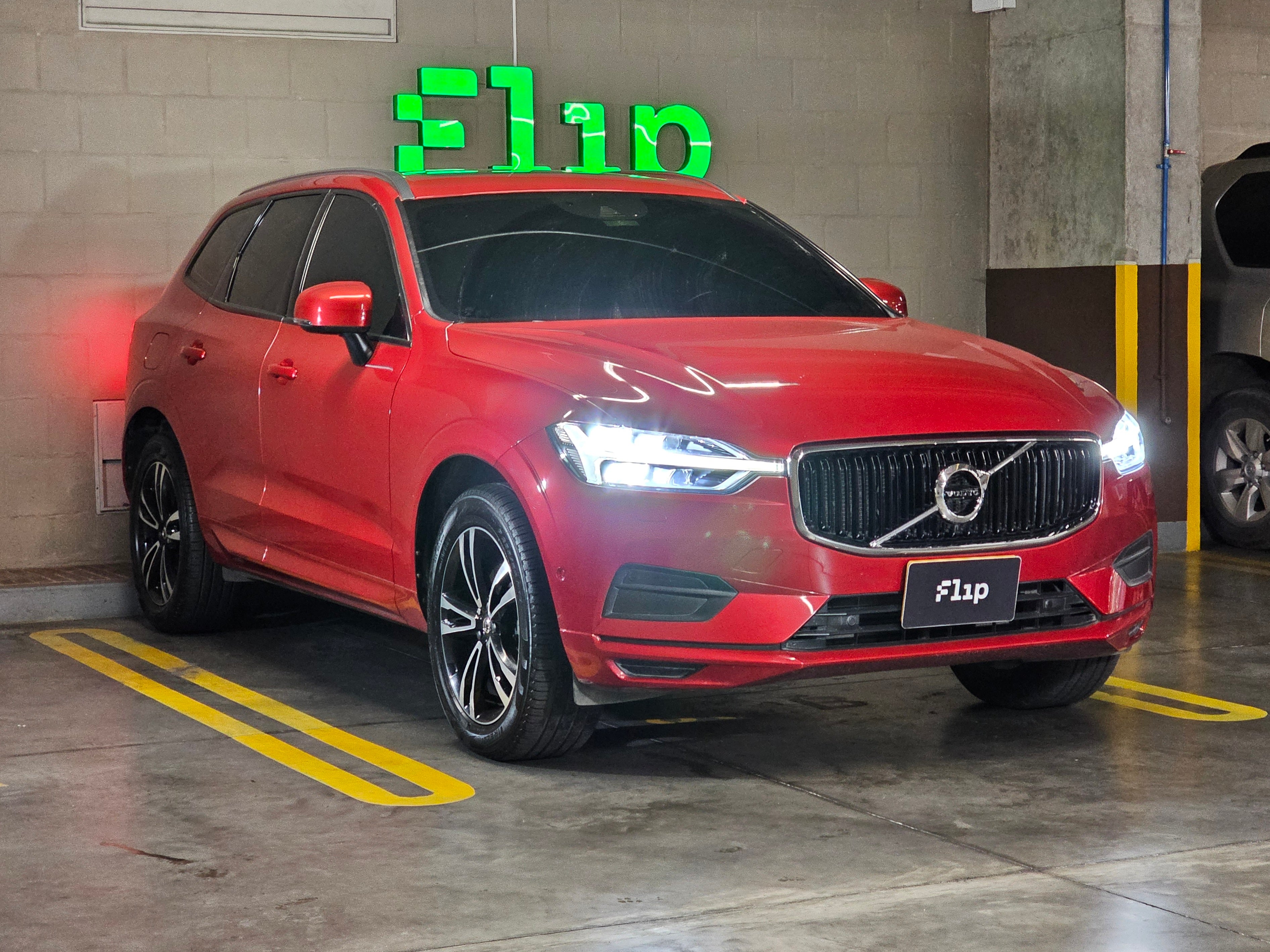Volvo XC60 2.0 T5 Momentum 2019