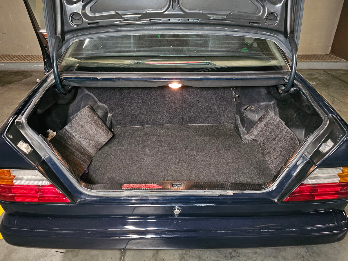 Mercedes Benz 230 E 1985