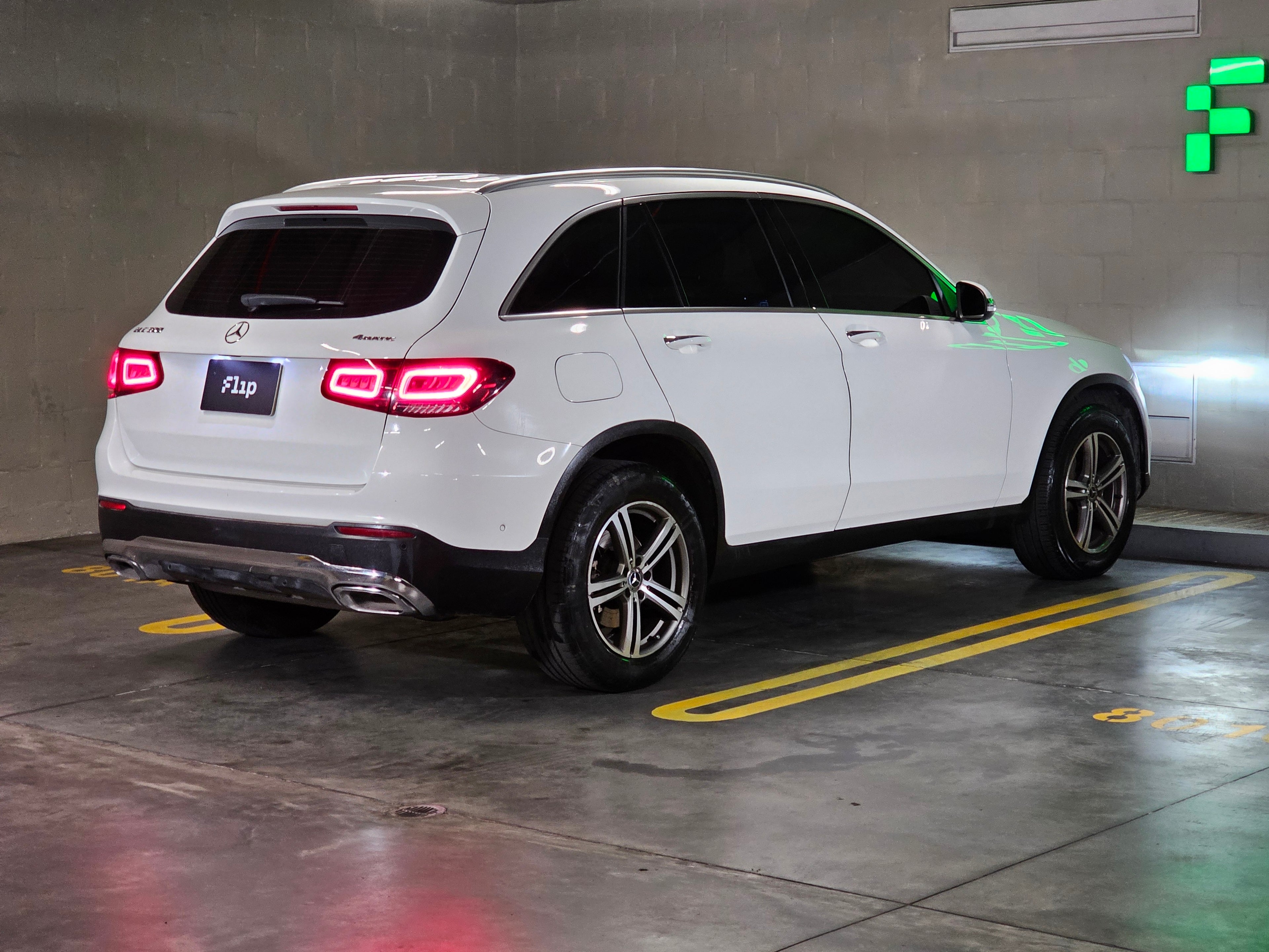 Mercedes-Benz GLC 300 4MATIC 2021