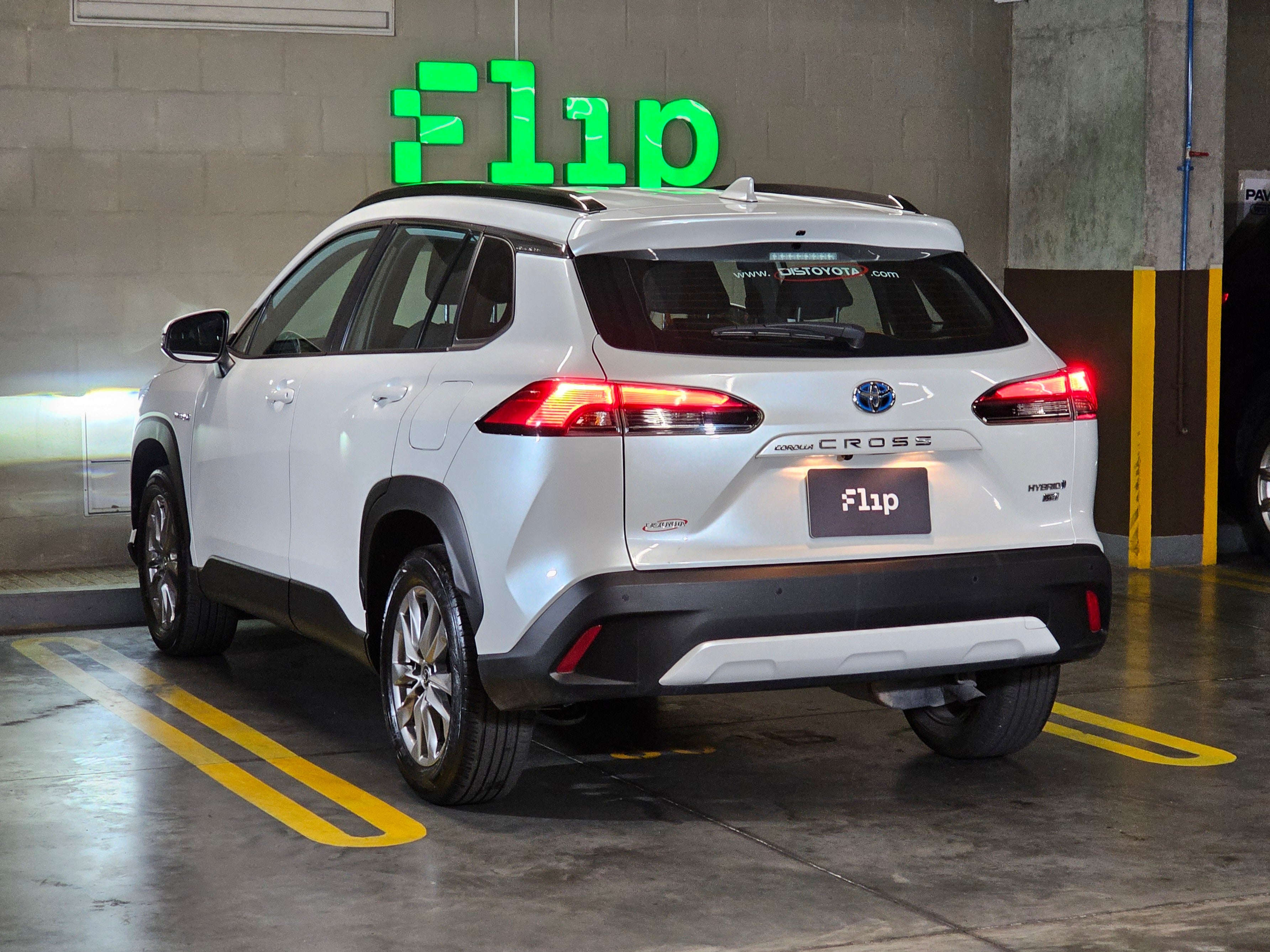 Toyota Corolla Cross XEI 2024