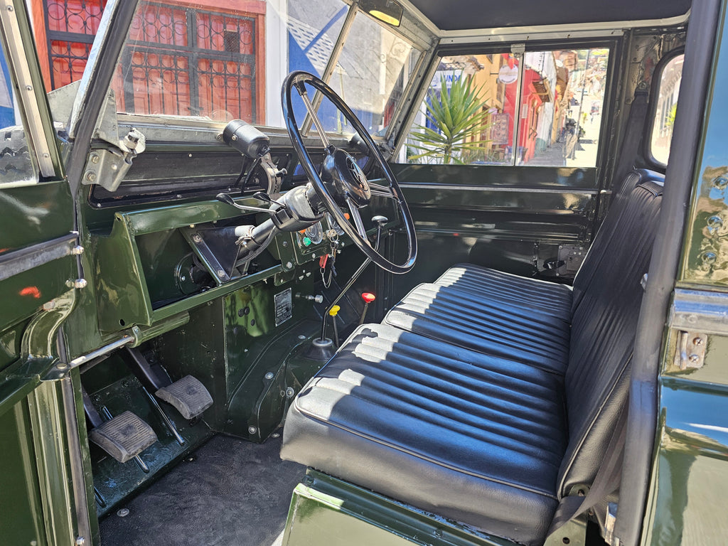 Land Rover  Santana 1969