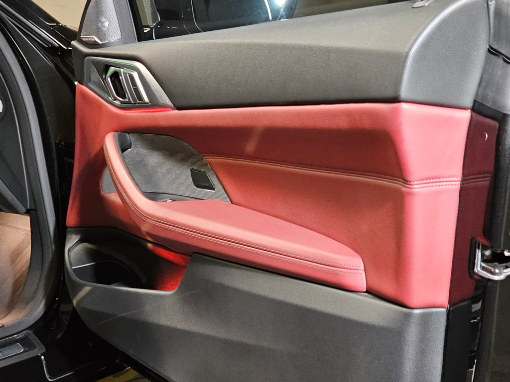 BMW M440i - interior