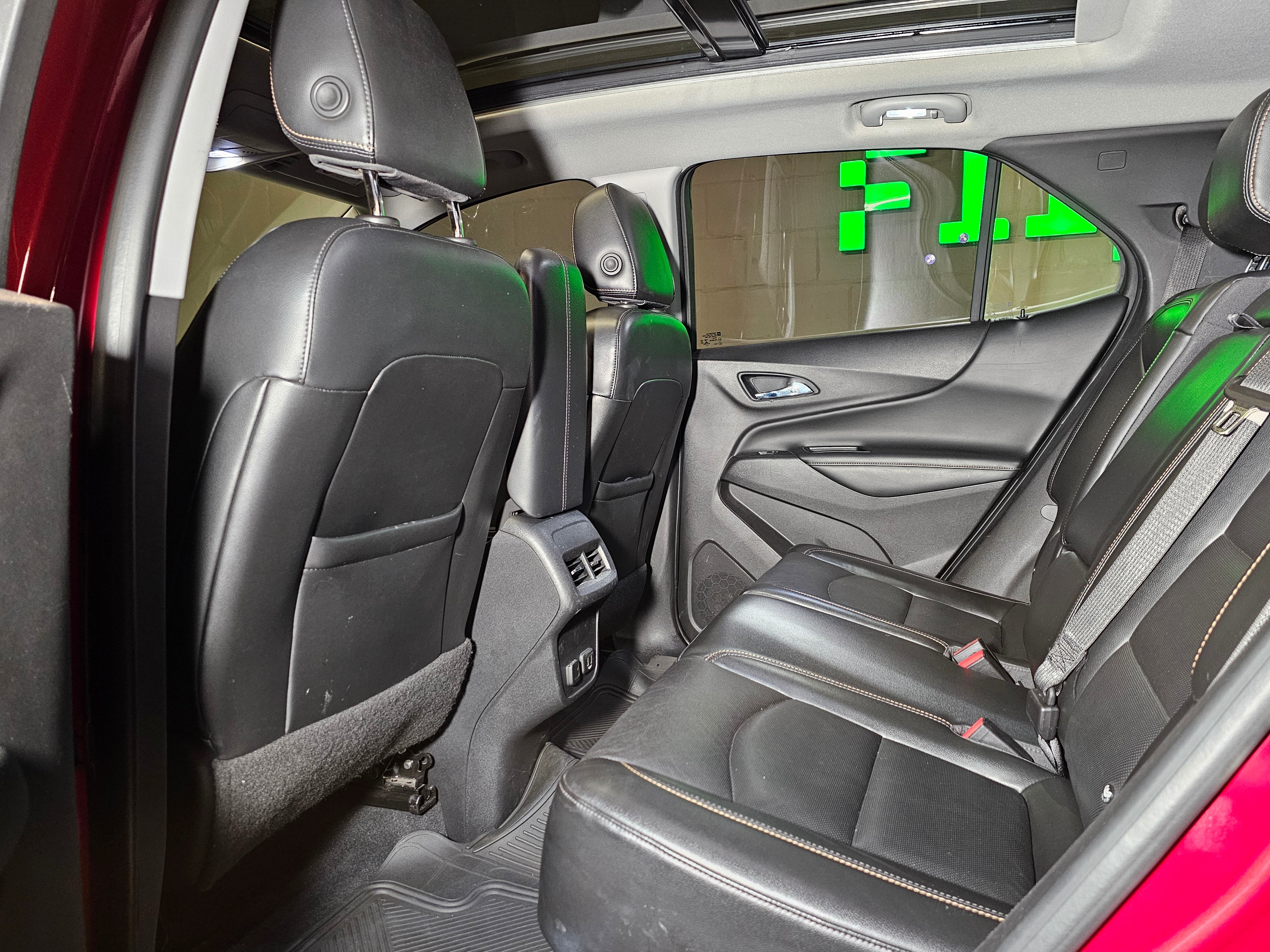 Chevrolet Equinox 2020 - interior