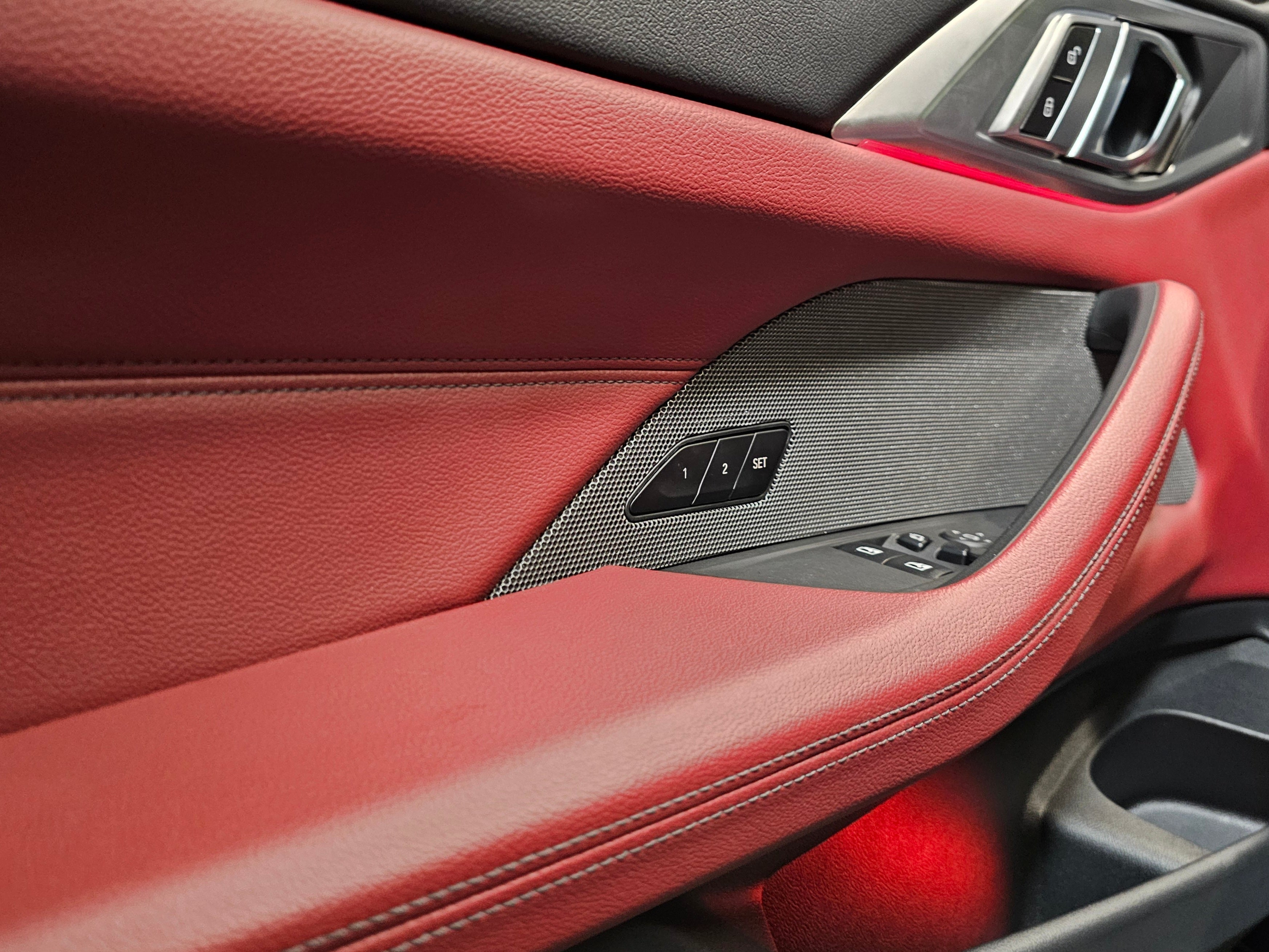 BMW M440i - interior
