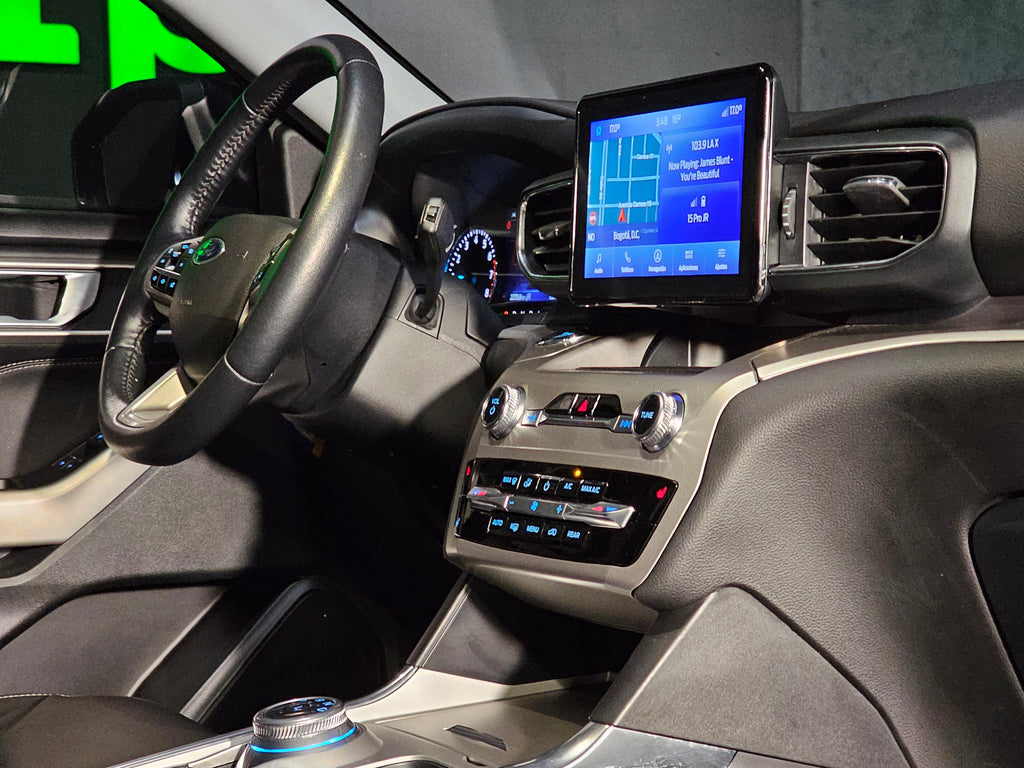 Ford Explorer XLT 2022