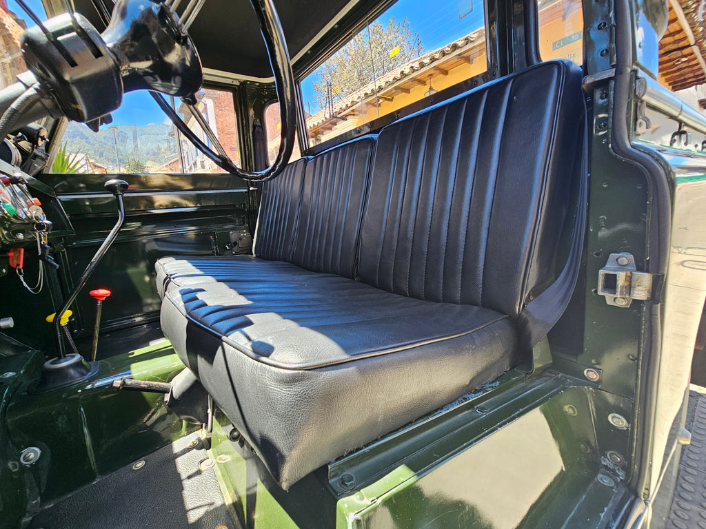 Land Rover  Santana 1969