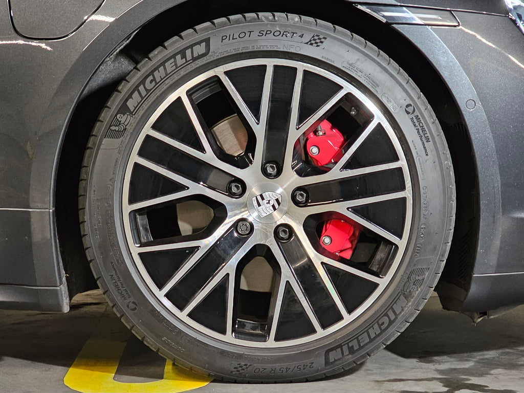 Porsche Taycan 4S 2025 - rines