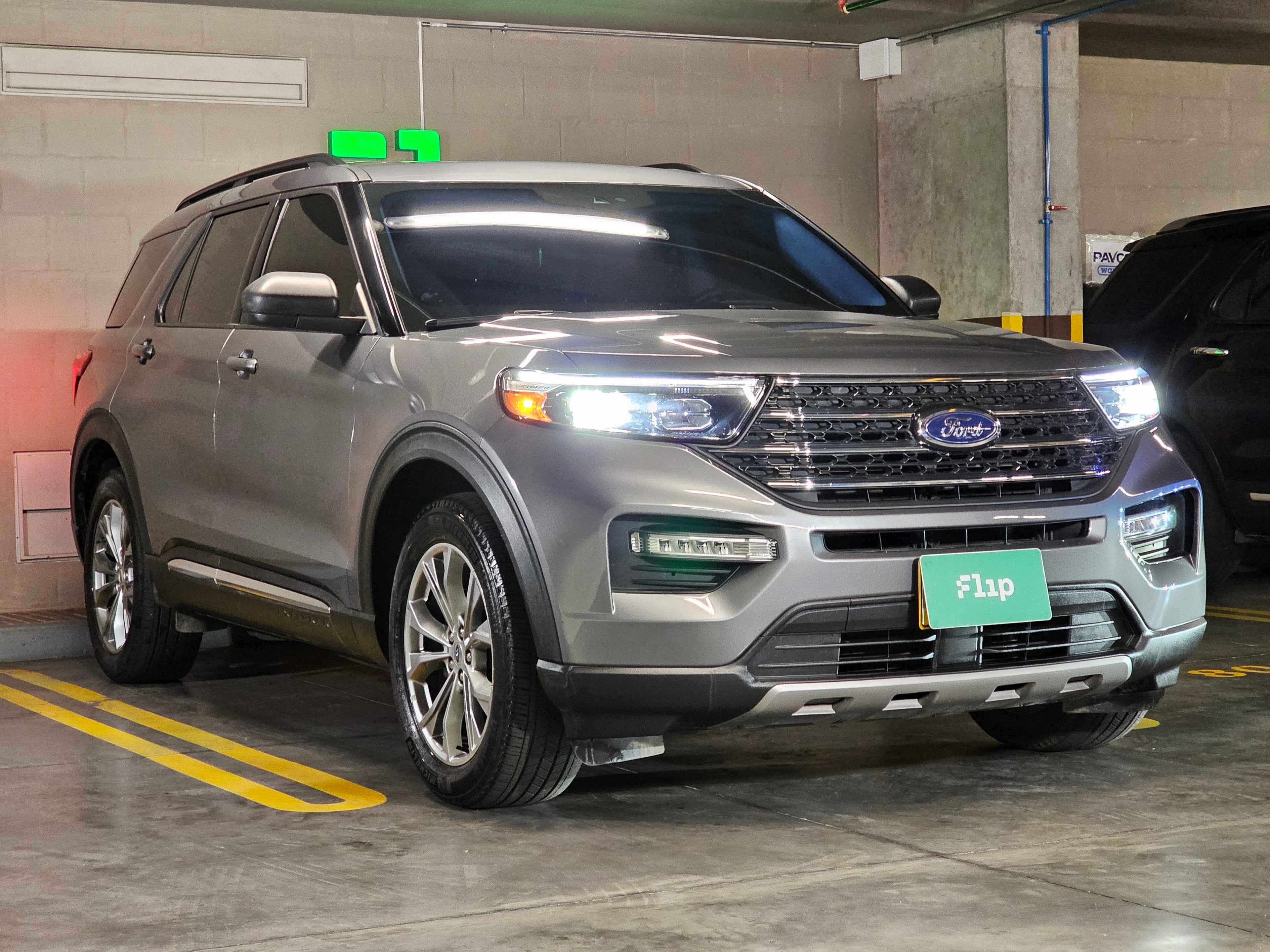 Ford Explorer XLT 2022